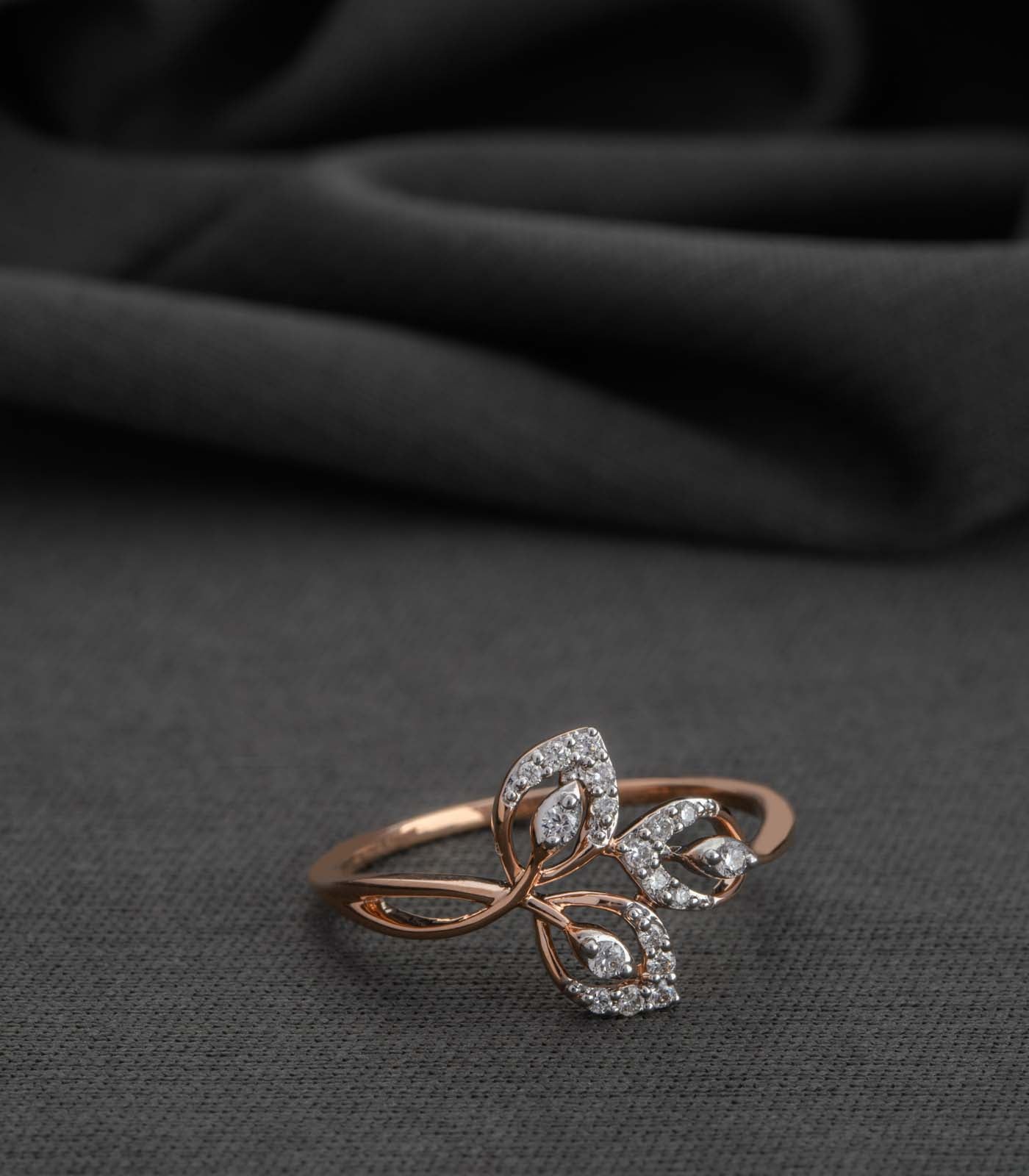 Diamond Leafy Luminescence Ring