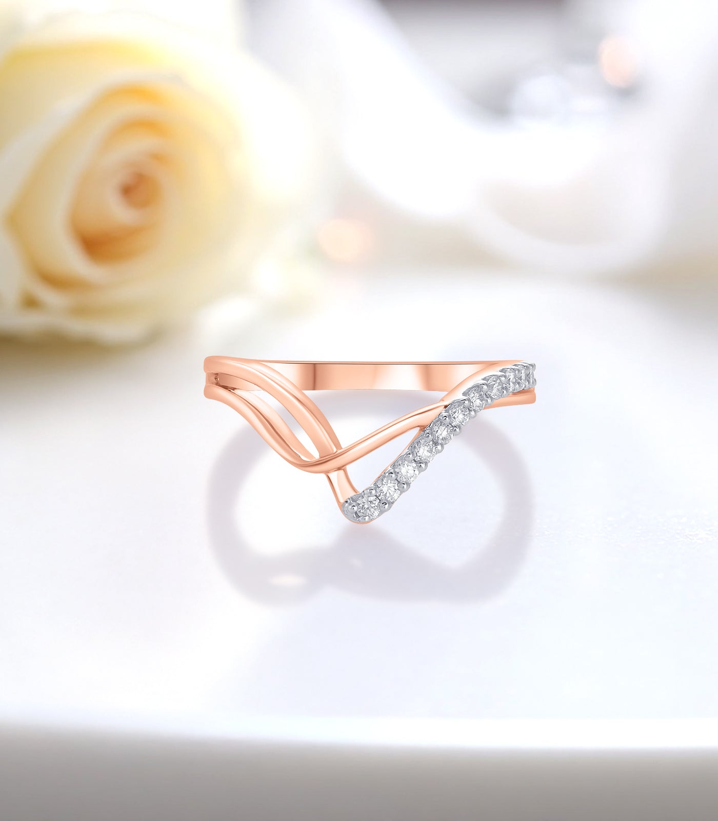 Diamond Twisted Twirl Ring