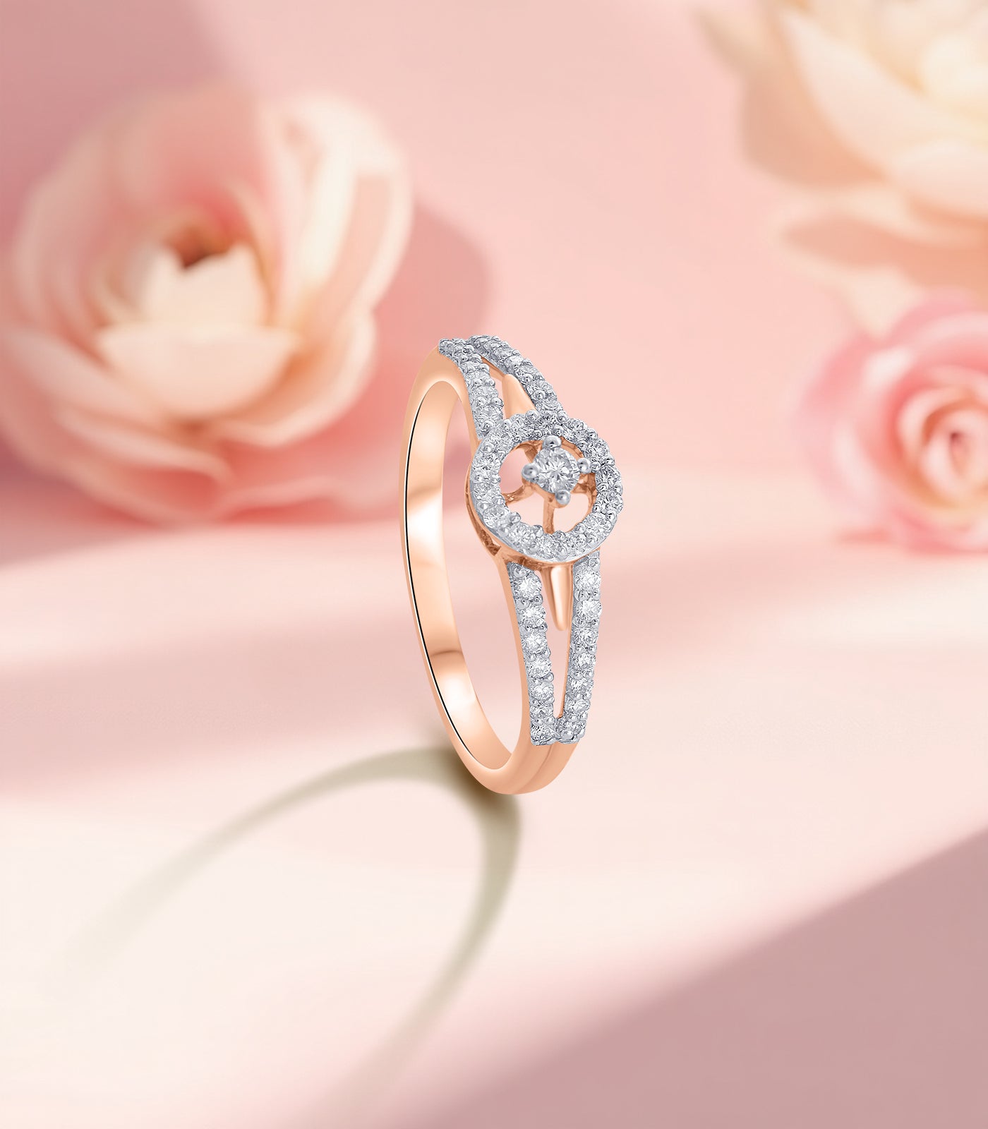 Diamond Orb In The Middle Ring