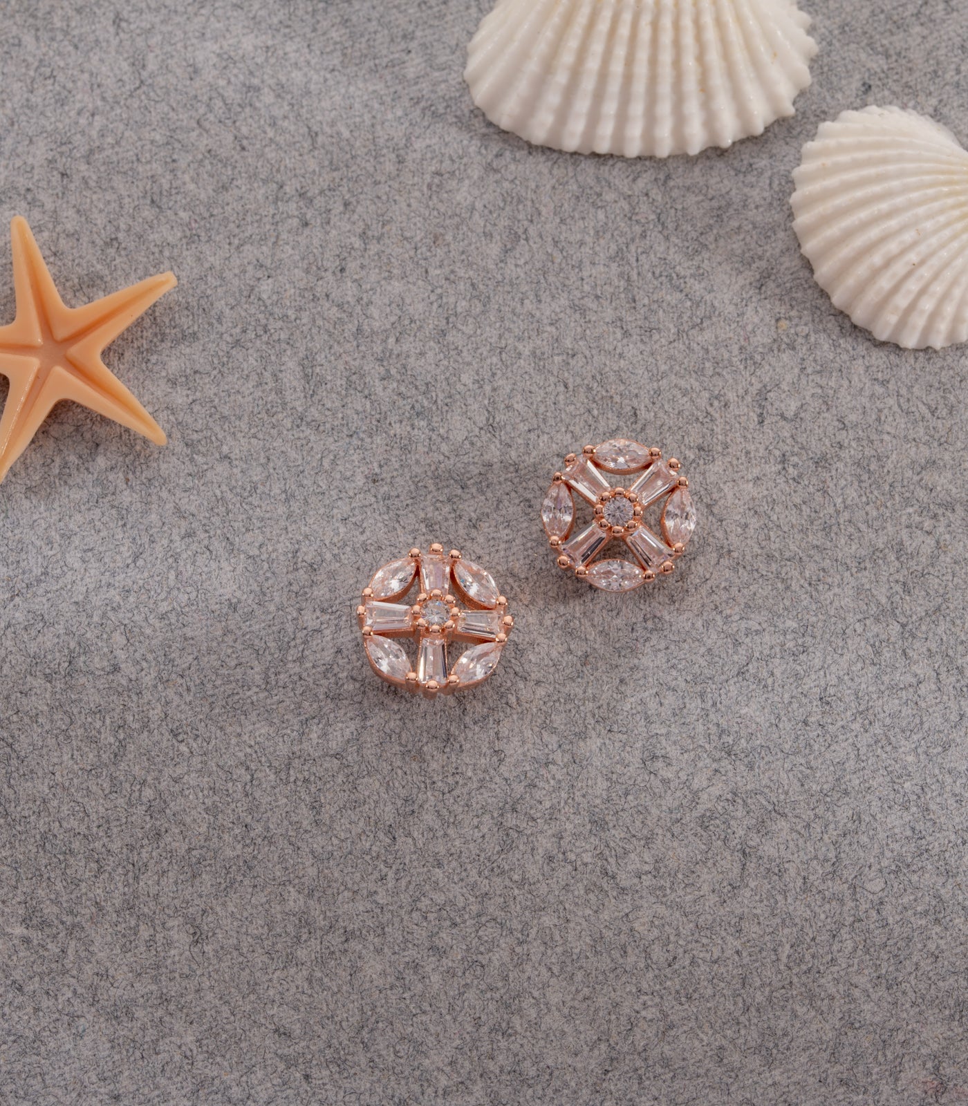 Ancient Myth Earrings (Silver)