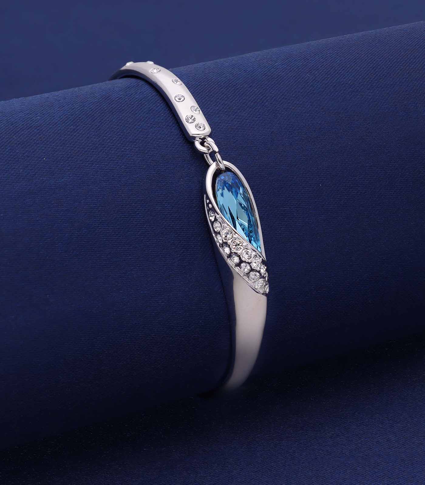 Aquacrystal Shine Bracelet (Brass)