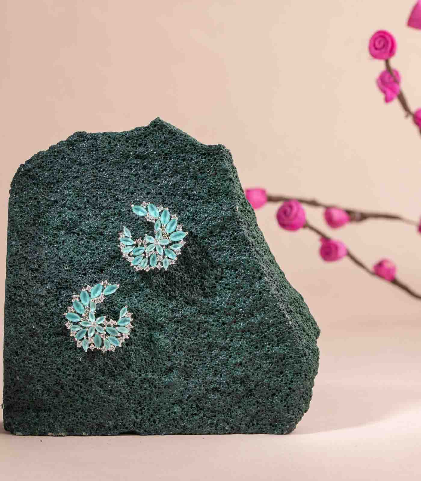 Aquarius Jewels Earrings (Brass)