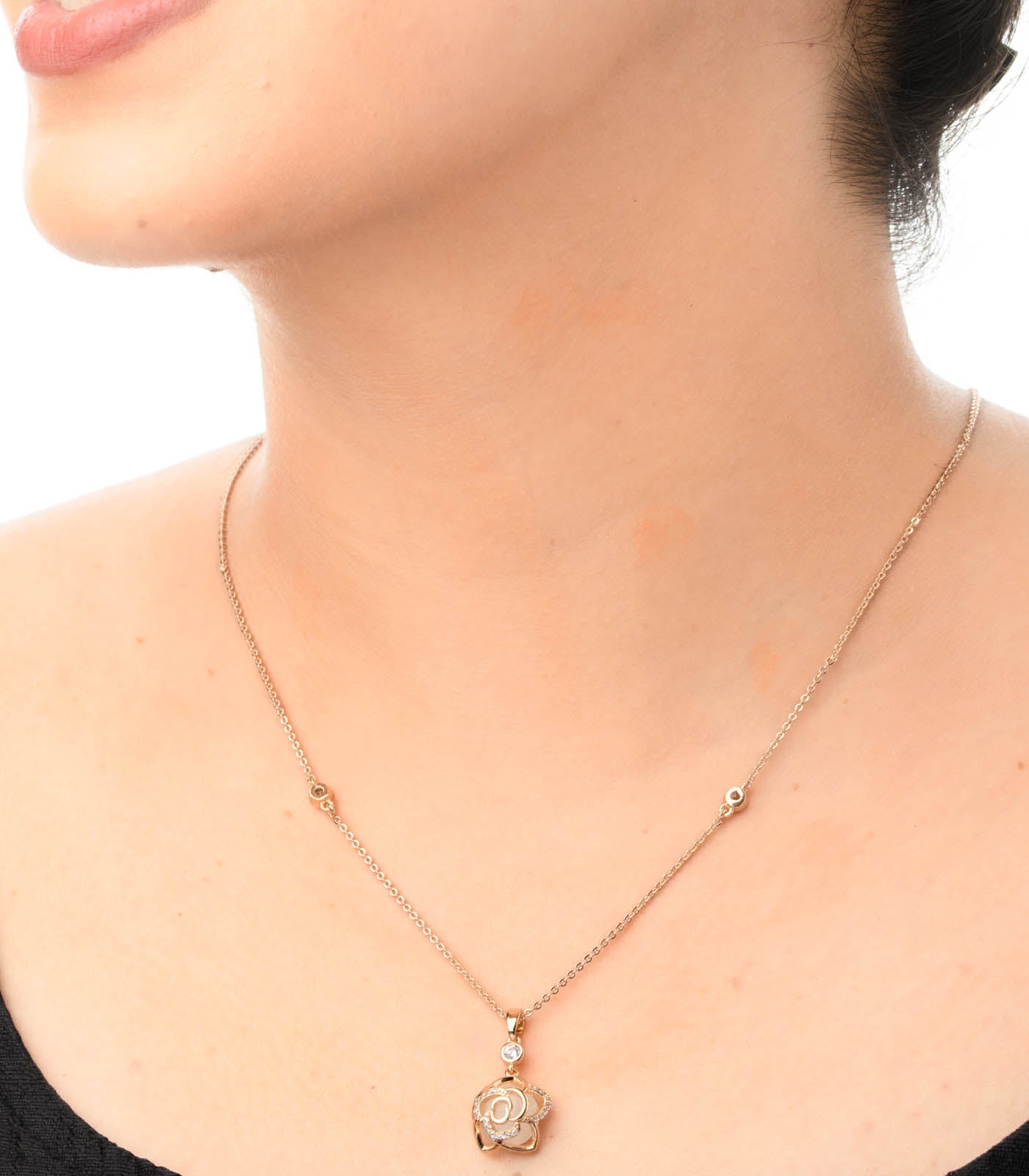 Hanging Bloom Necklace (Brass)