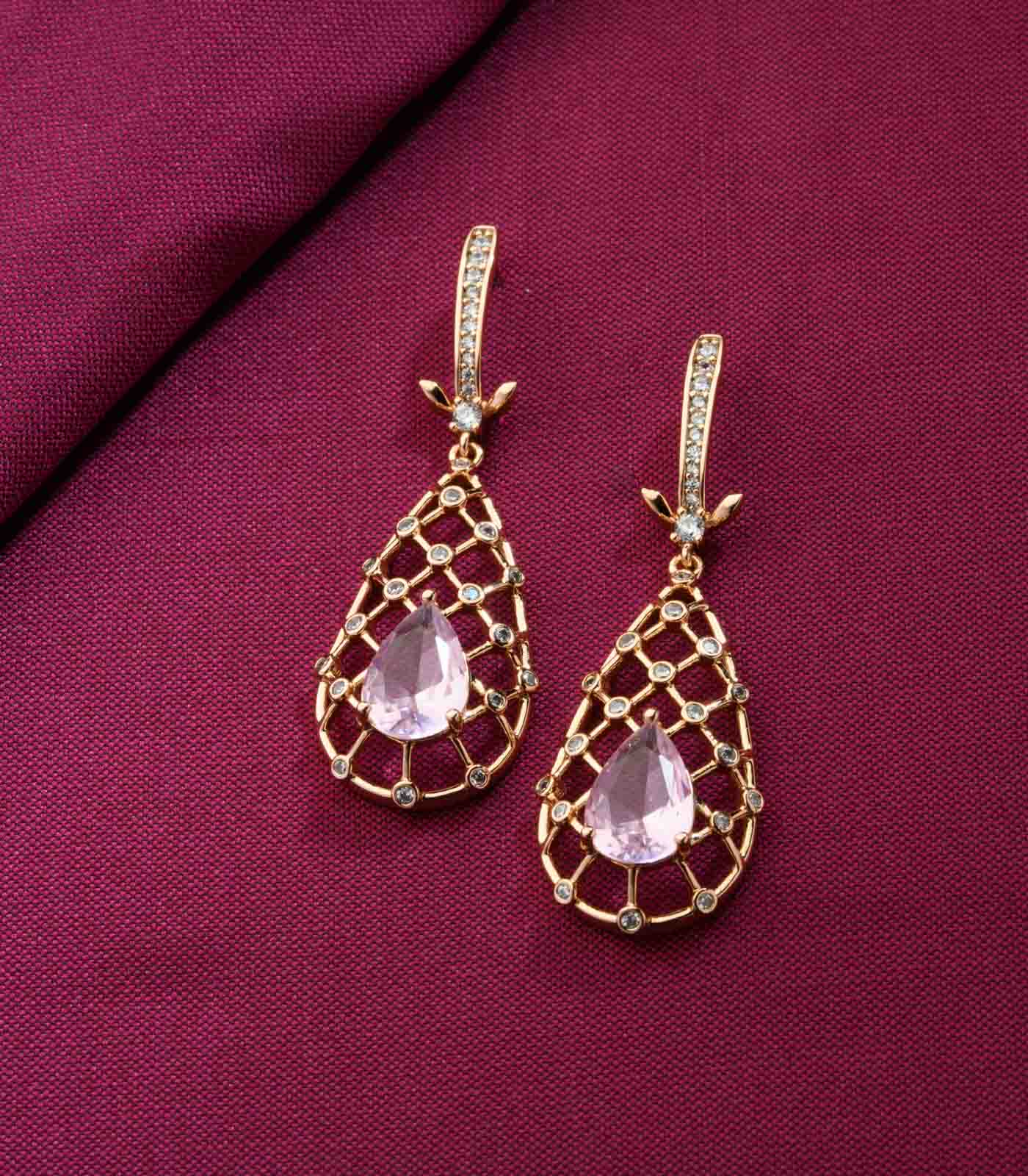 Maze With Pink Stone Tops (Brass)