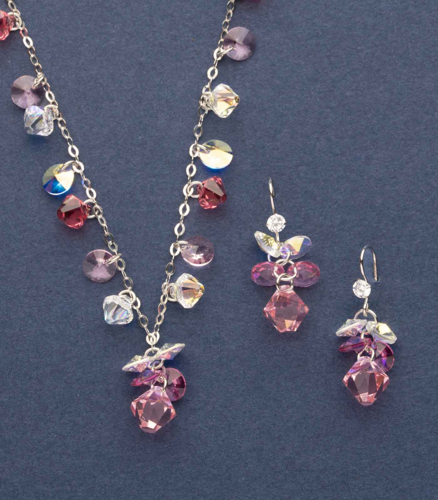 Crystal Pitch Pendant (Silver)