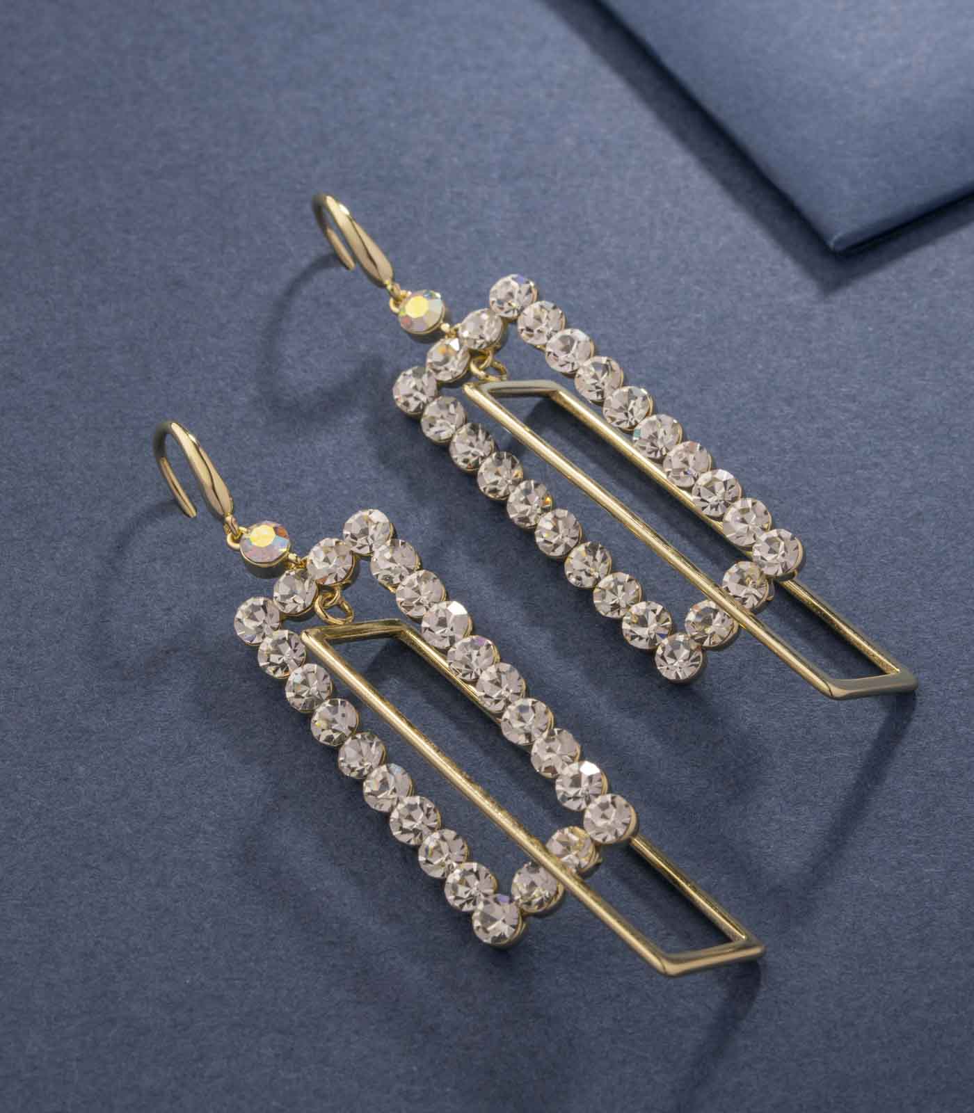 Elegent Crystal Earring (Brass)