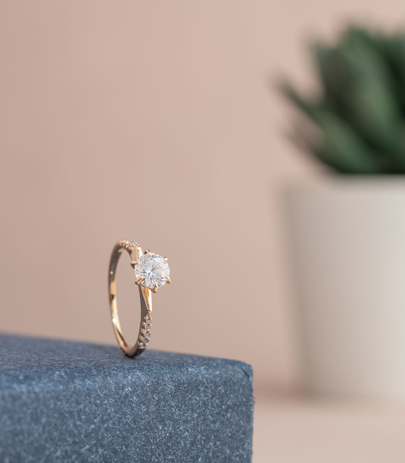 Erratic Bling Ring (Brass)