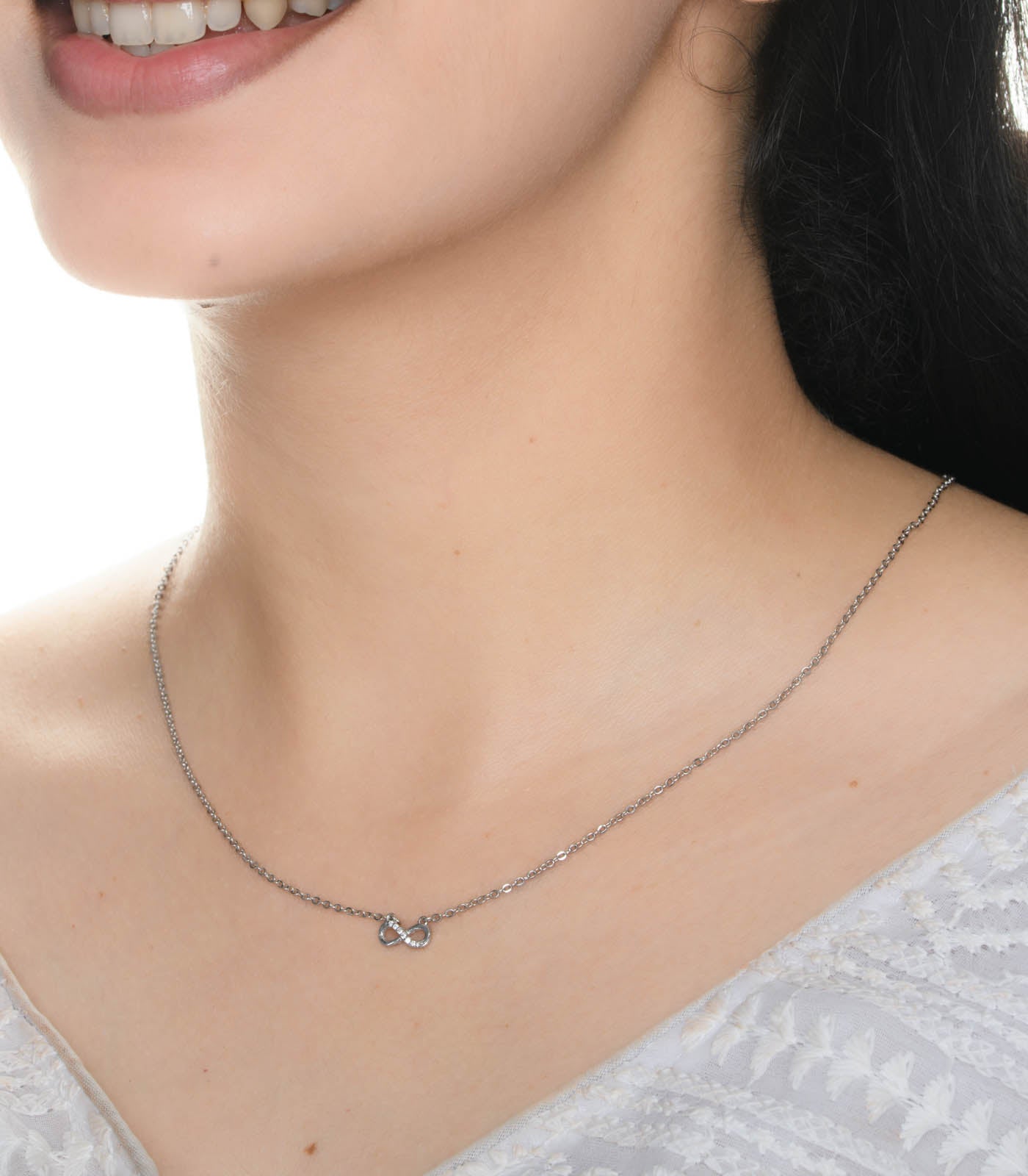 Infinity Necklace (Silver)