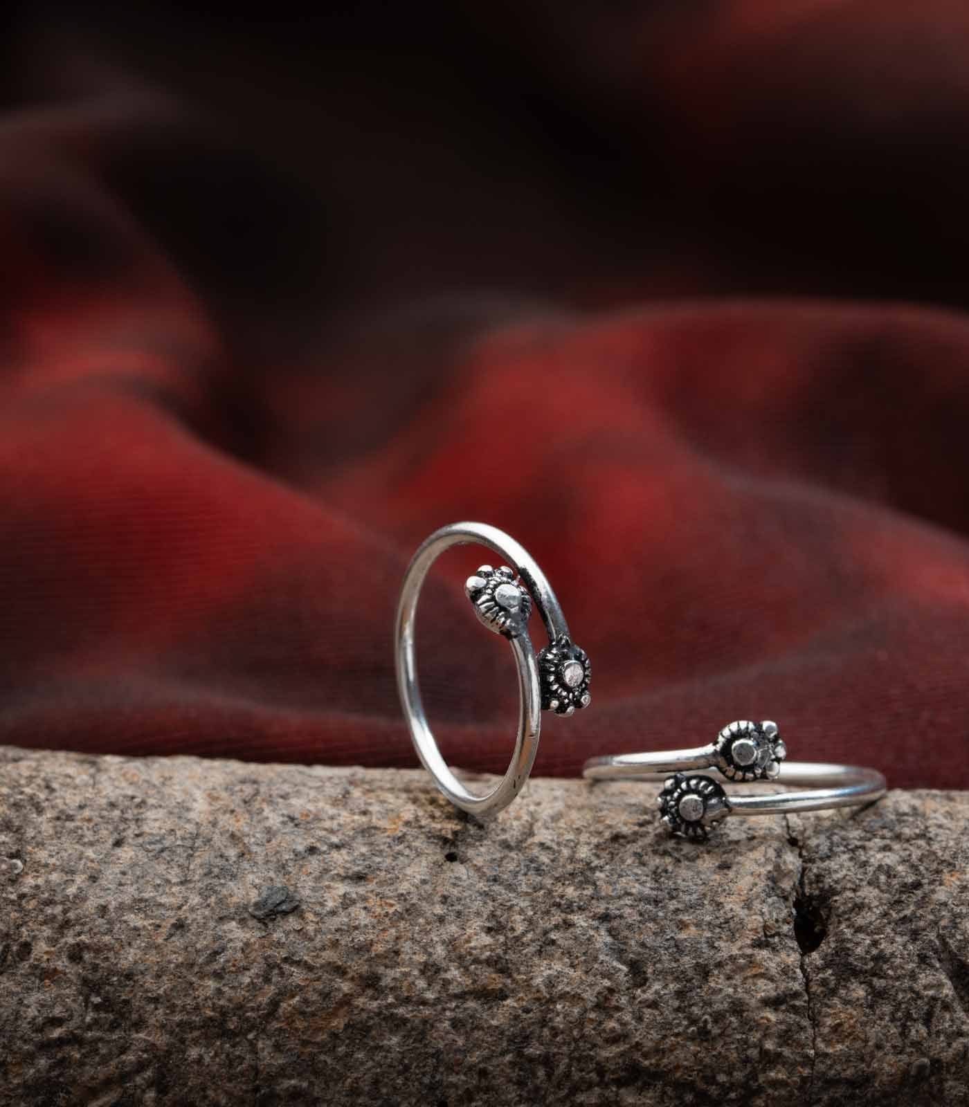Fancy Toe Rings (Silver)
