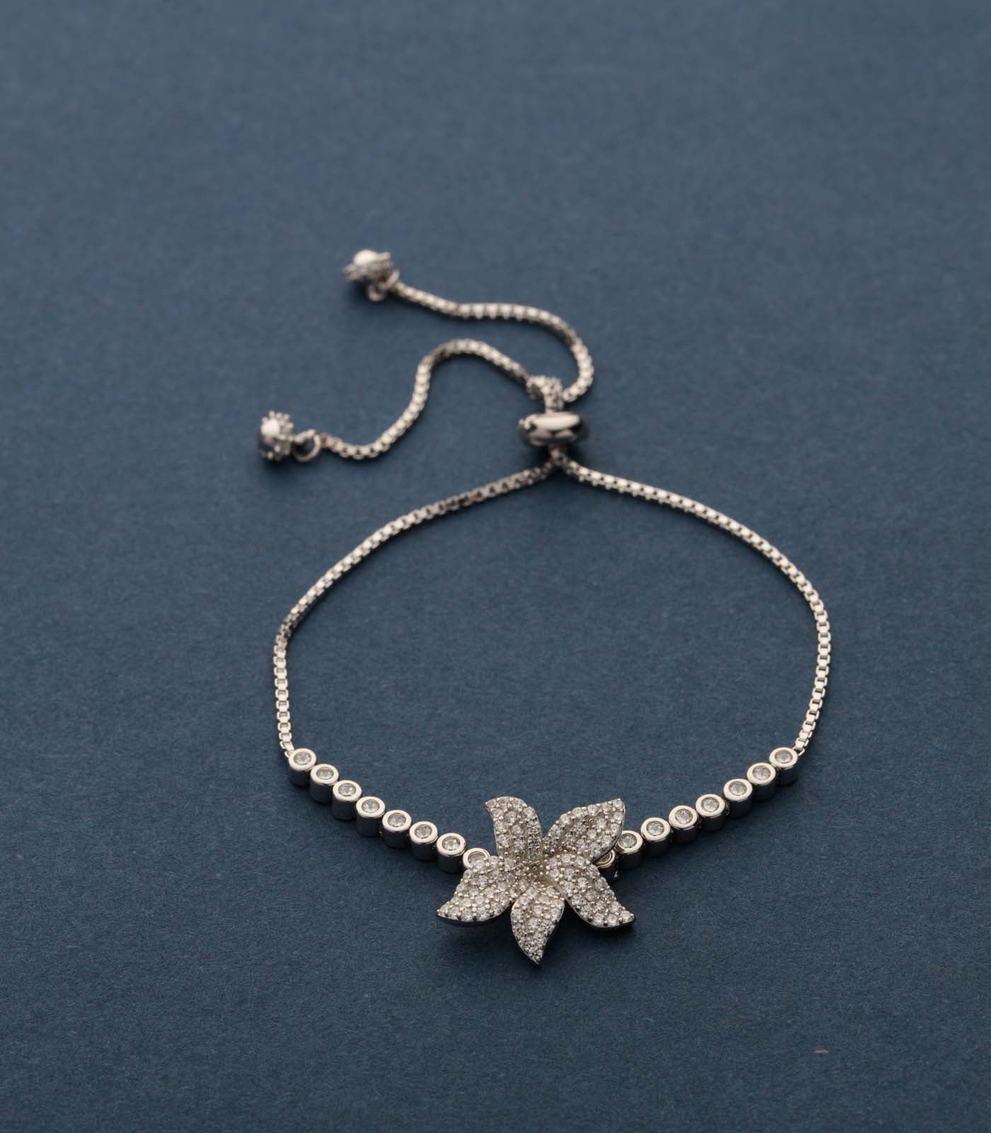 Blooming Love Bracelet (Silver)