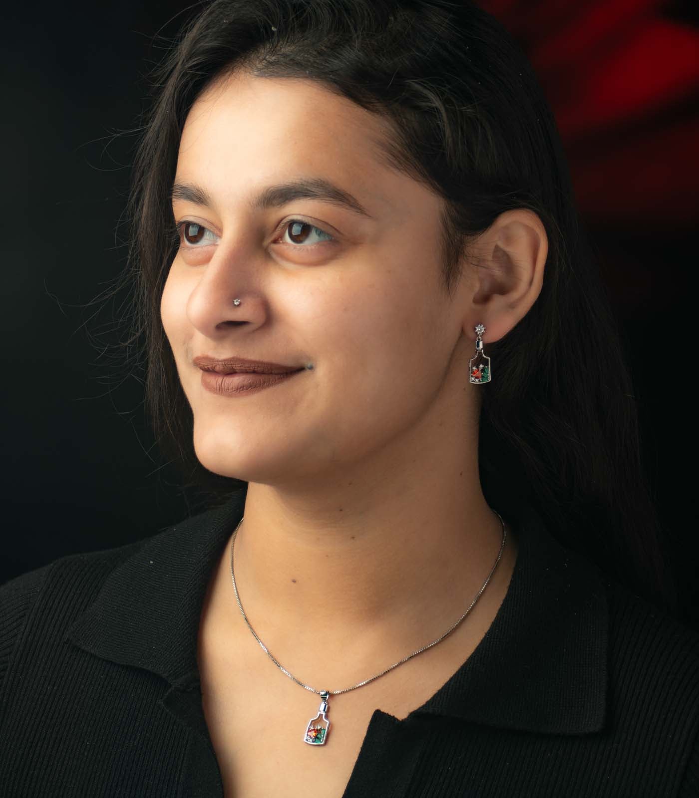 Wine Bottle Necklace Set (Silver)