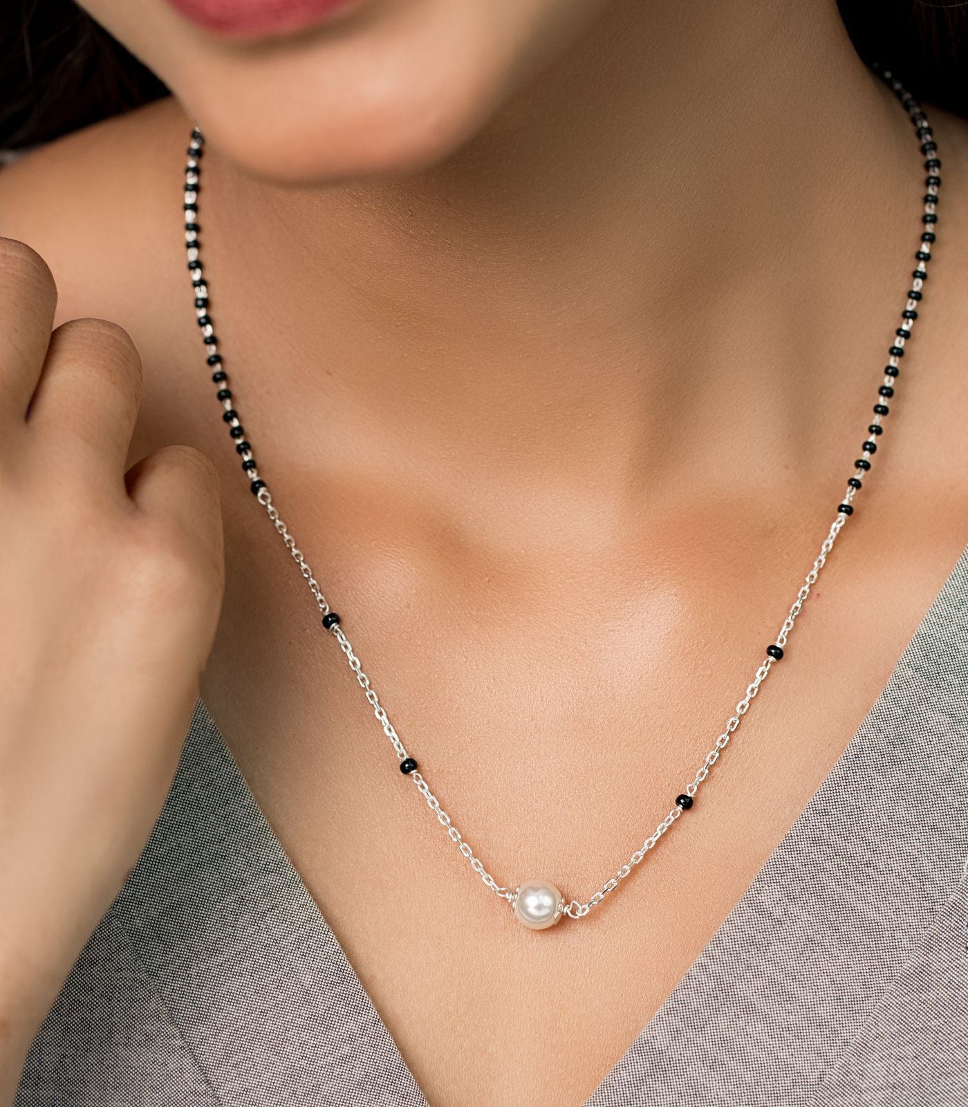 Silver Chained Pearl Mangalsutra