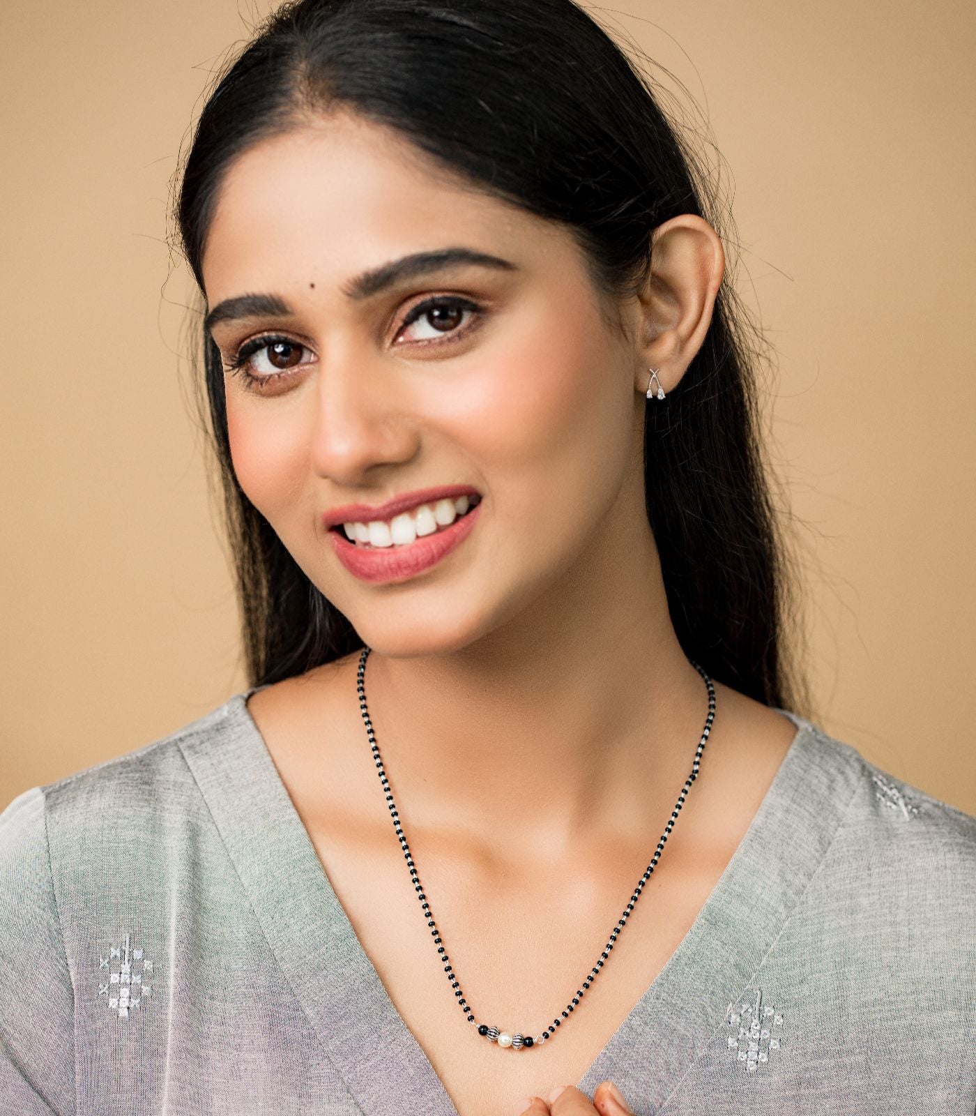 Silver Centered Pearl Mangalsutra