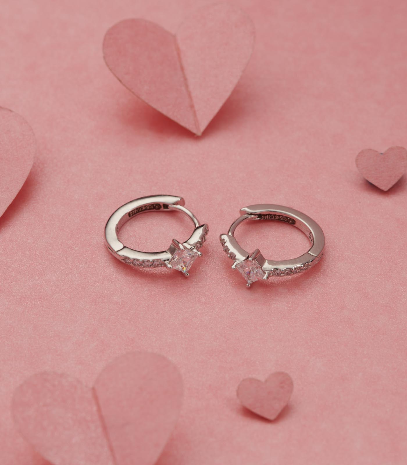 Elegant Stone Ear Rings (Silver)