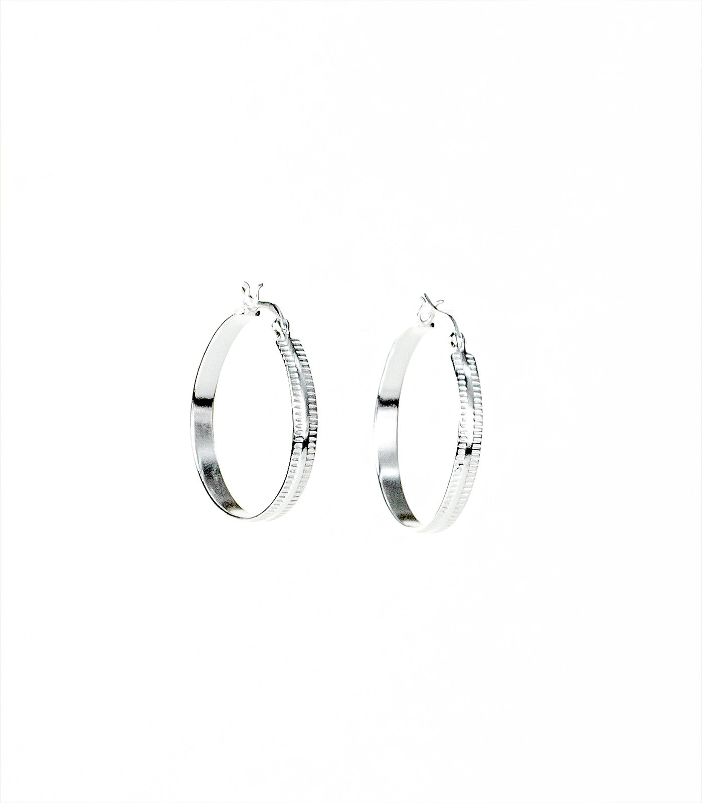 Classic Flat Trails Hoops Earrings (Silver)