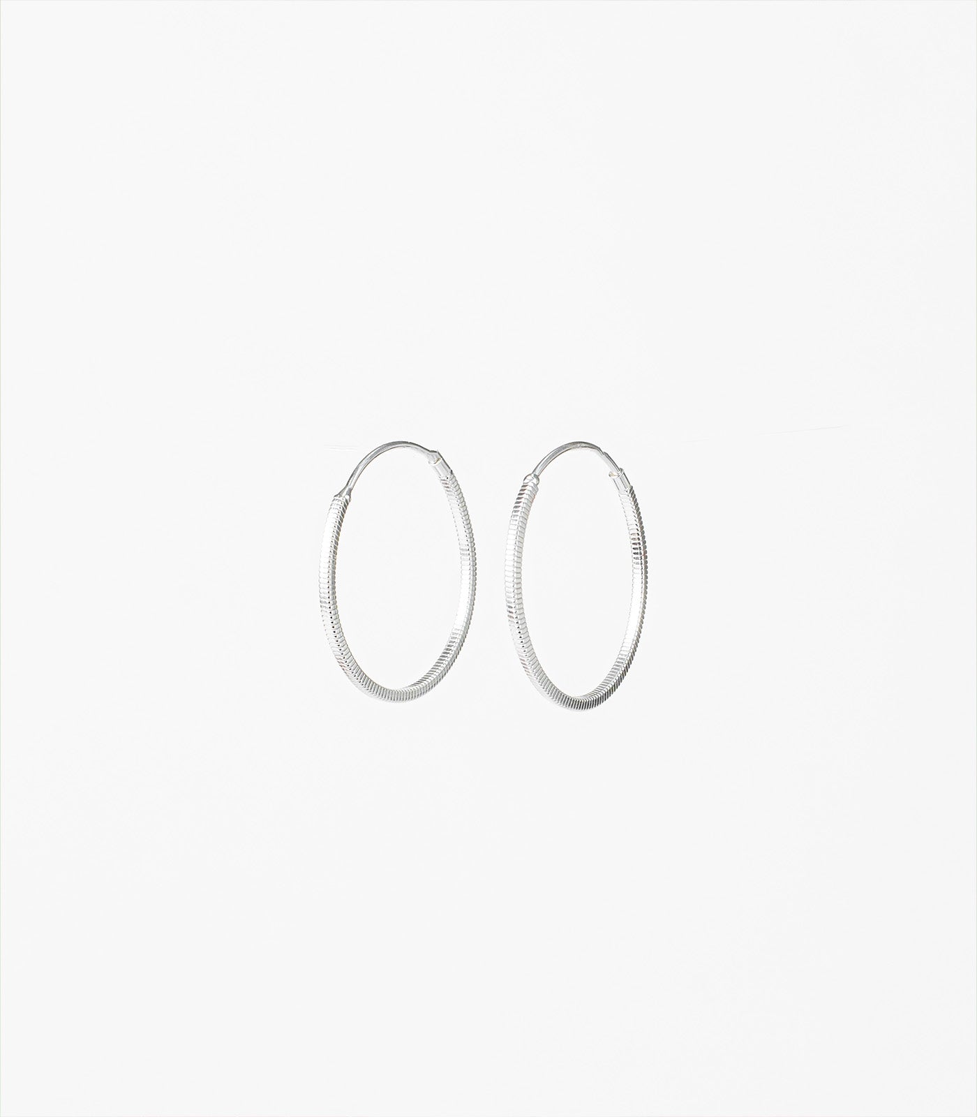 Classic Textured Hoops Earrings (Silver)