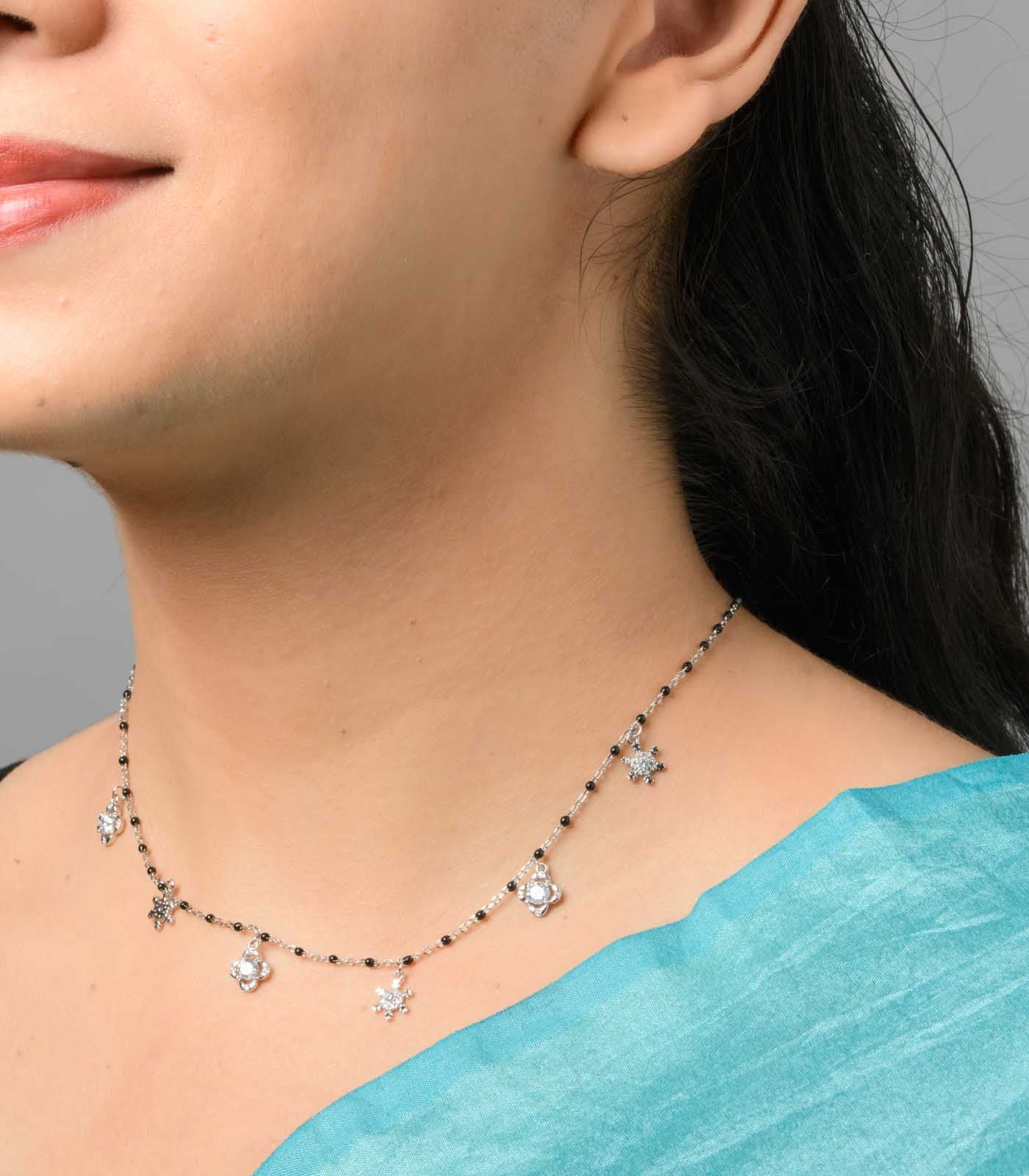 Dangling Stone Snowflake Mangalsutra (Silver)