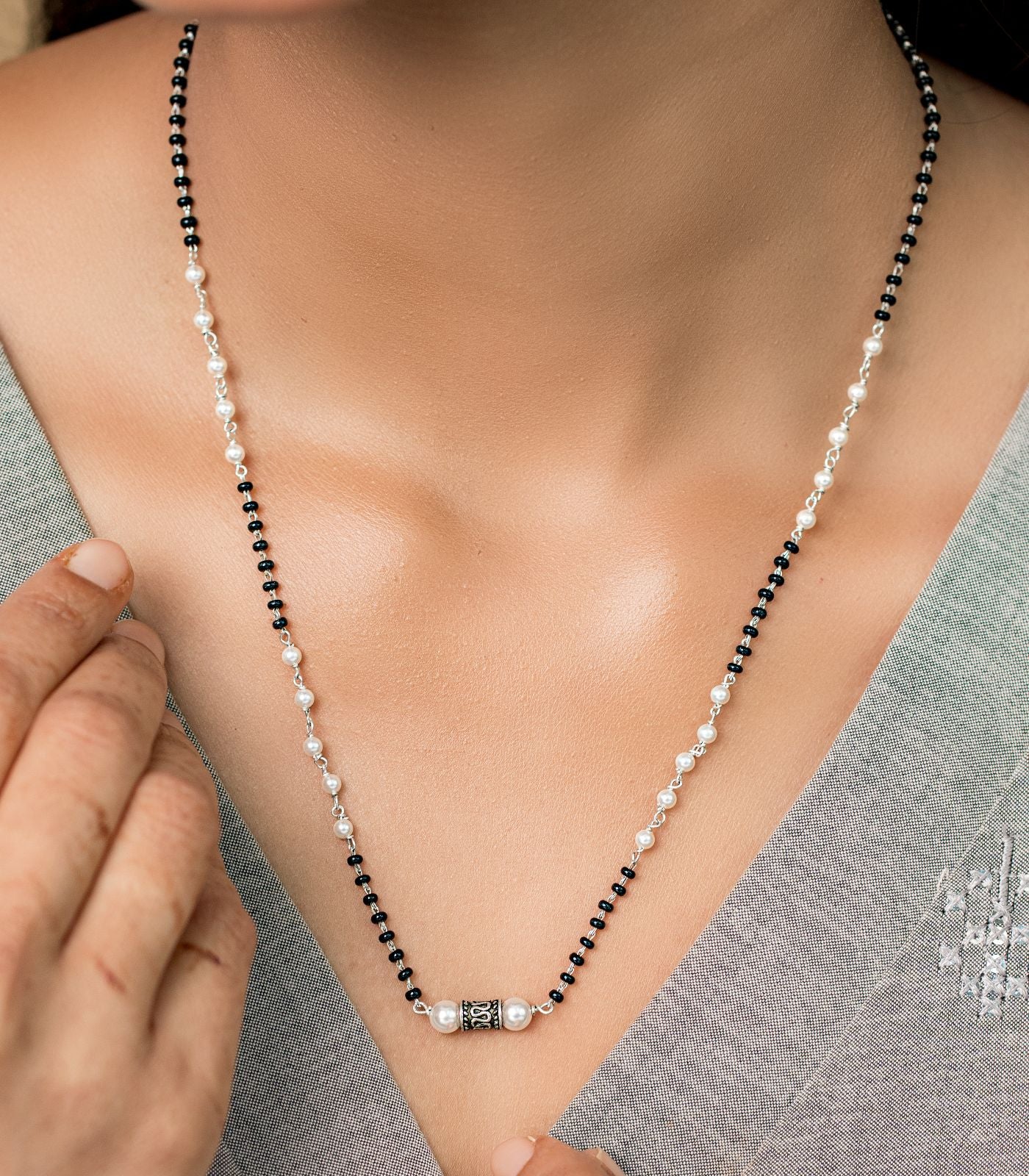 Silver Artistic Pearl Mangalsutra