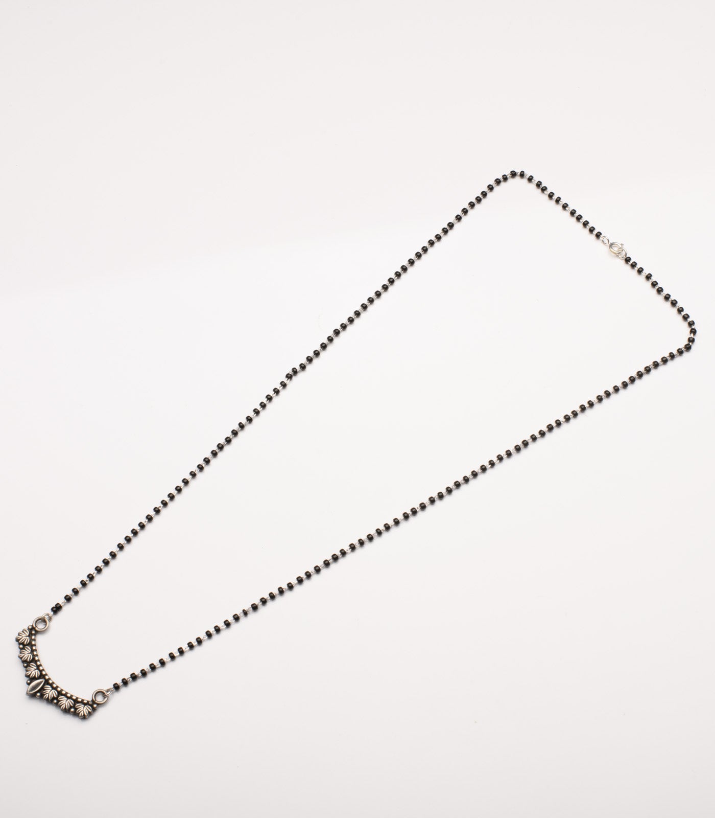 Leafy Stream Antique Mangalsutra Set (Silver)