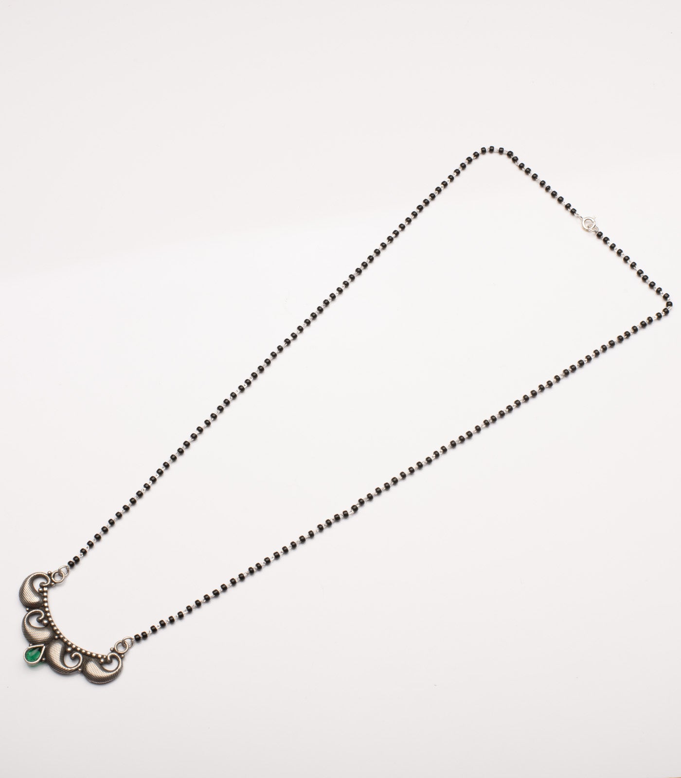 Green Stone Swirl Antique Mangalsutra Set (Silver)