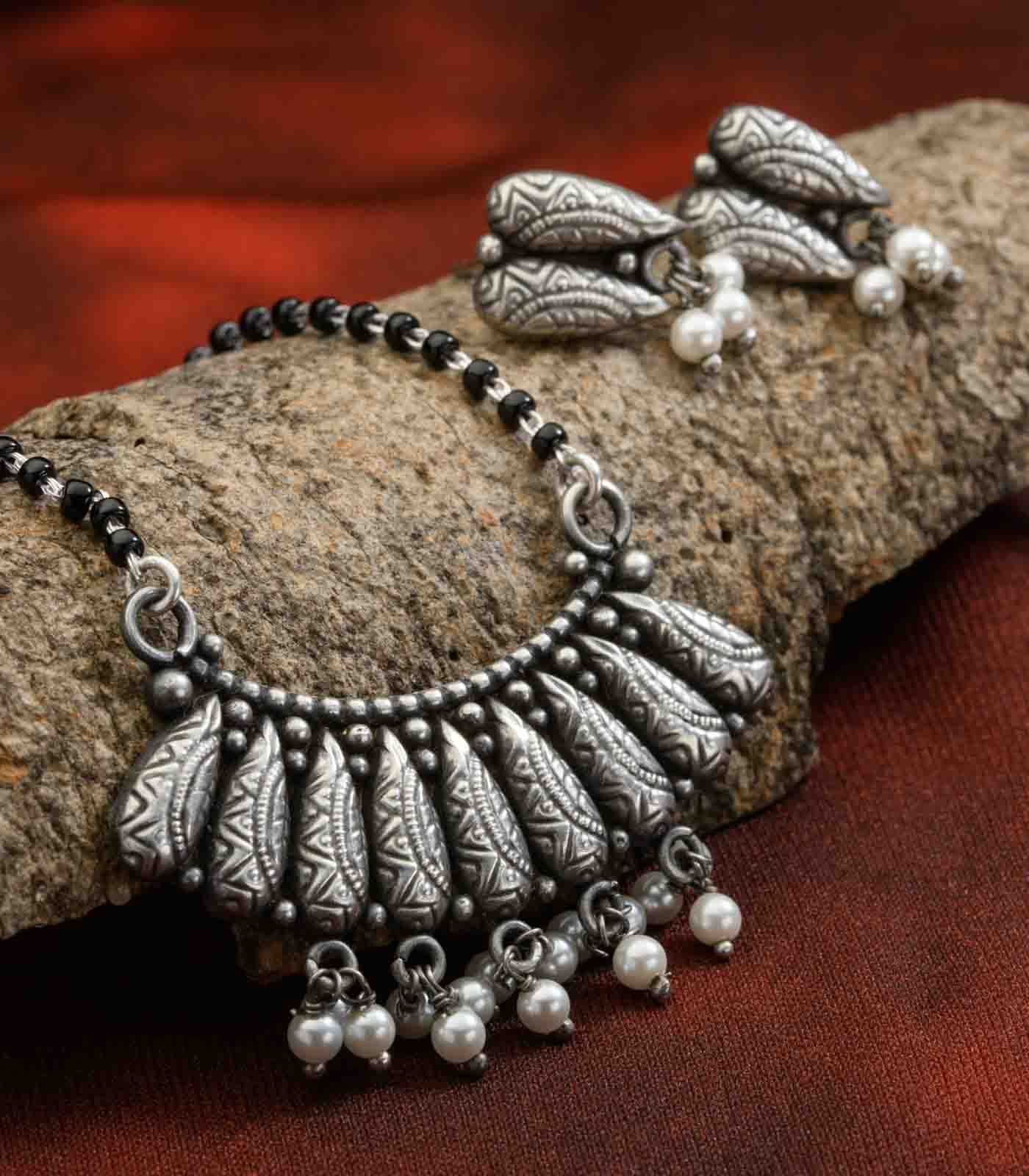 Crafted Drops Antique Mangalsutra Set (Silver)