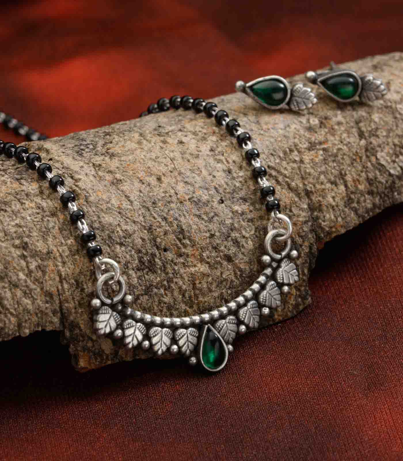 Green Stone Antique Mangalsutra Set (Silver)