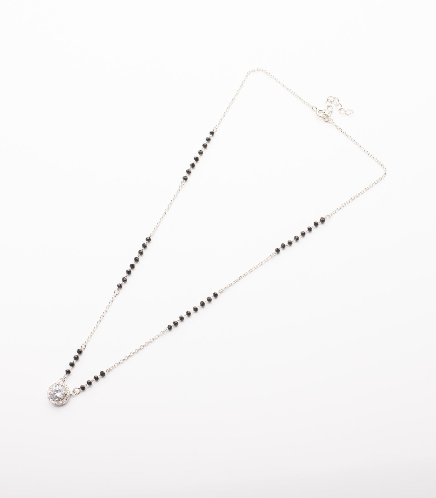 Kiara Advani Inspired modern Mangalsutra (Silver)