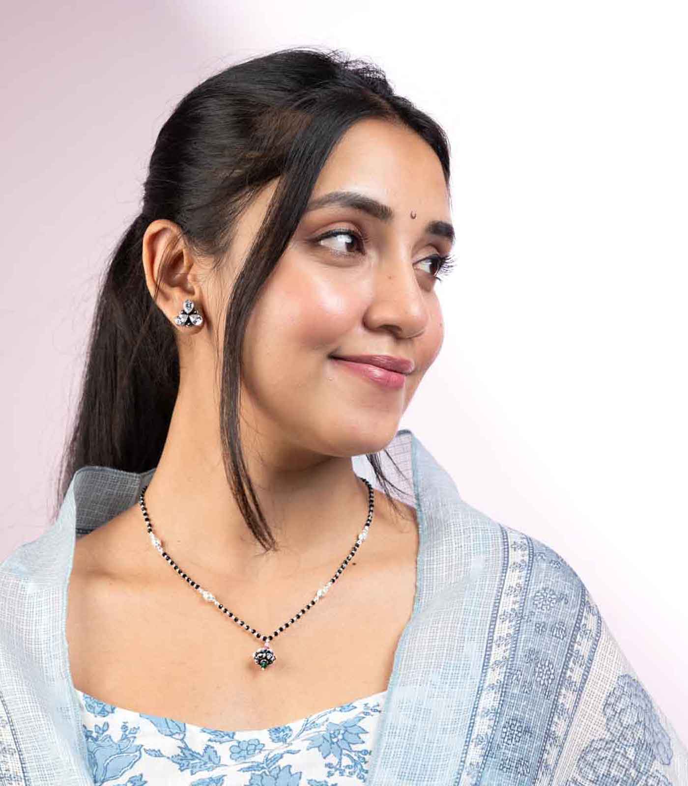 Floral Orb Mangalsutra (Silver)