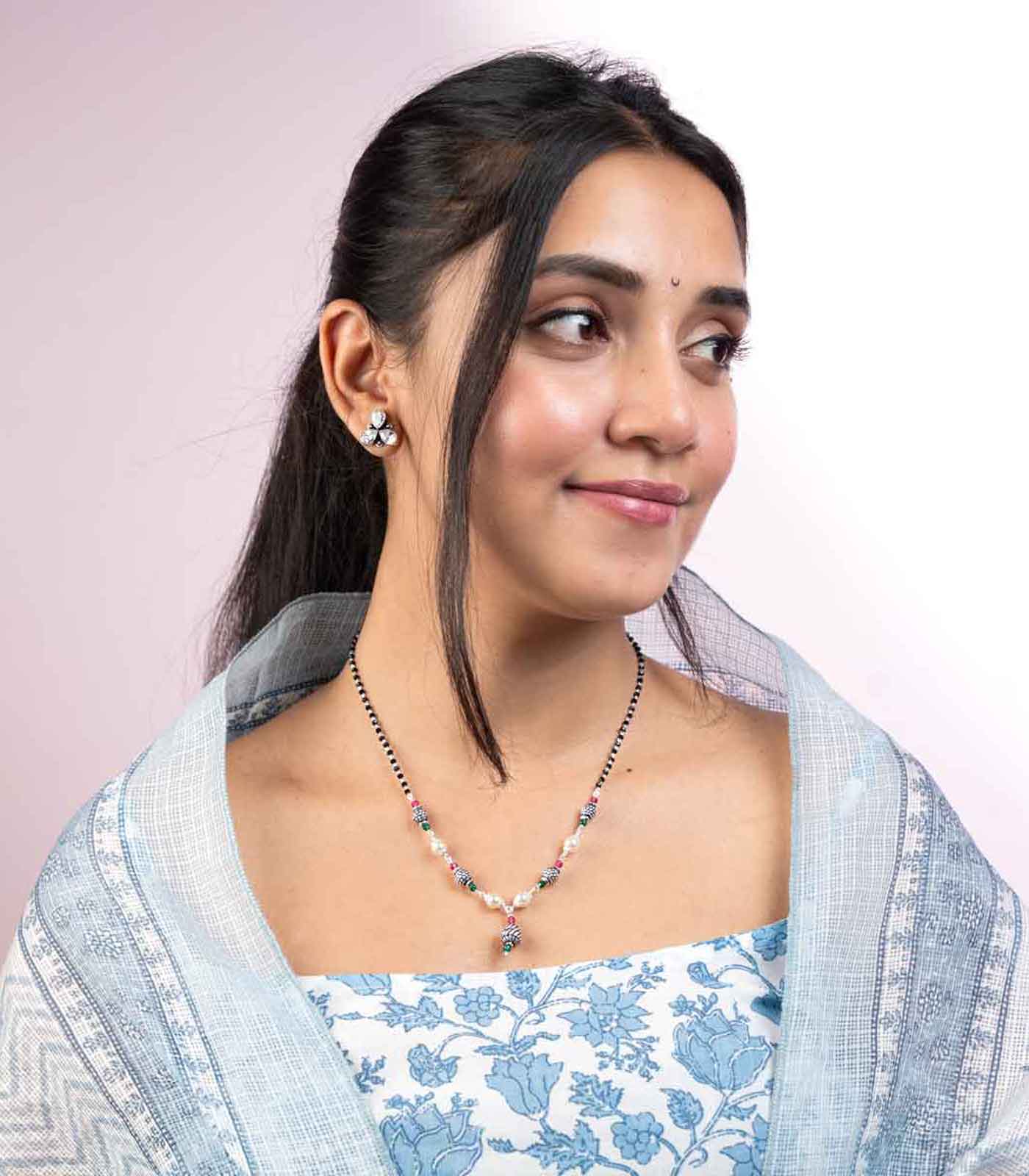 Penta Orb Pearl Mangalsutra (Silver)
