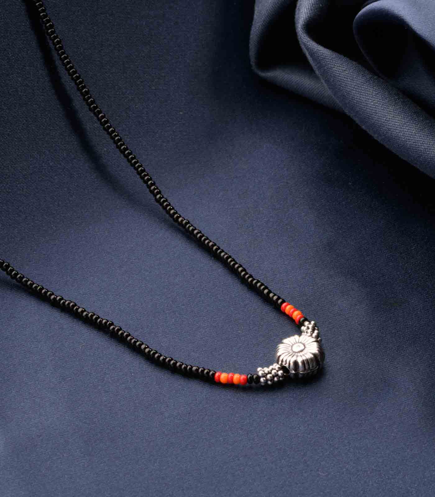 Silver Floral Antique Mangalsutra