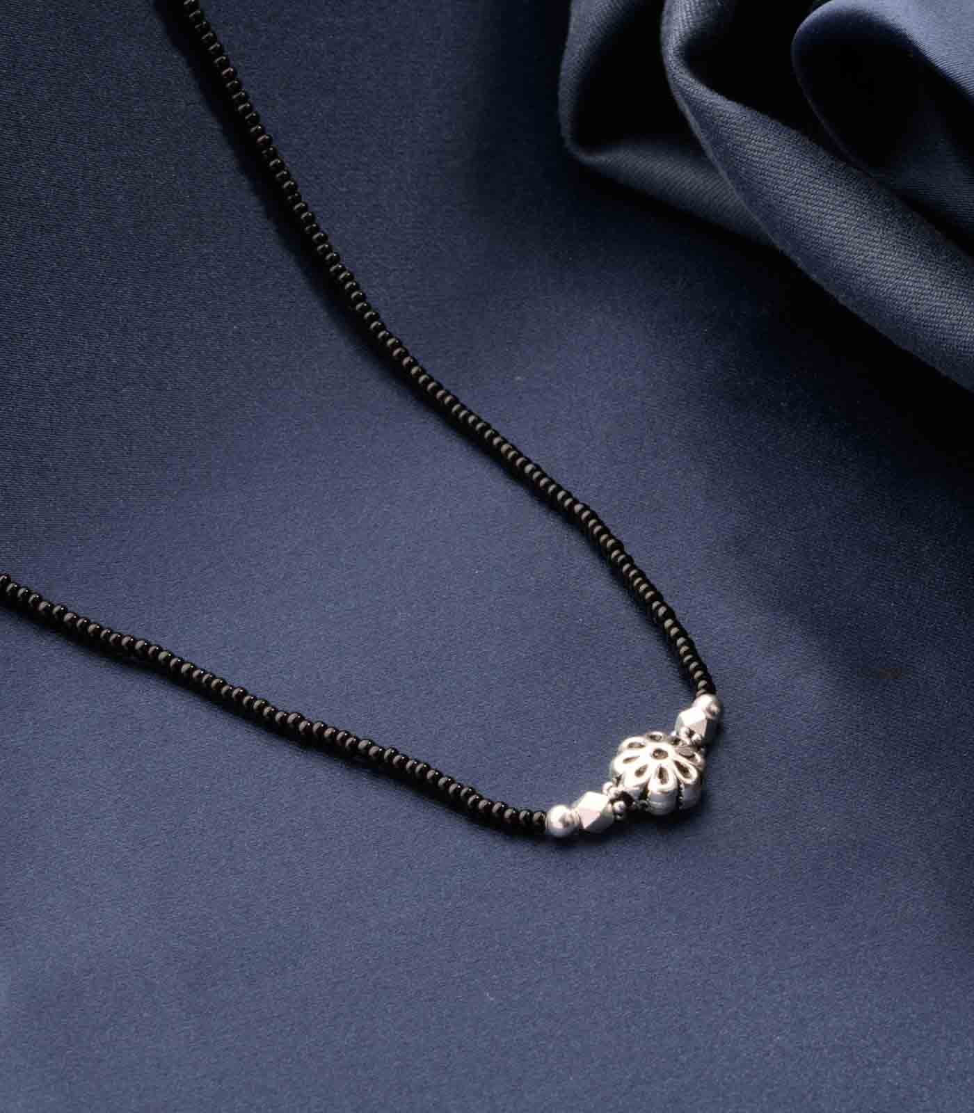 Silver Shiny Floral Antique Mangalsutra