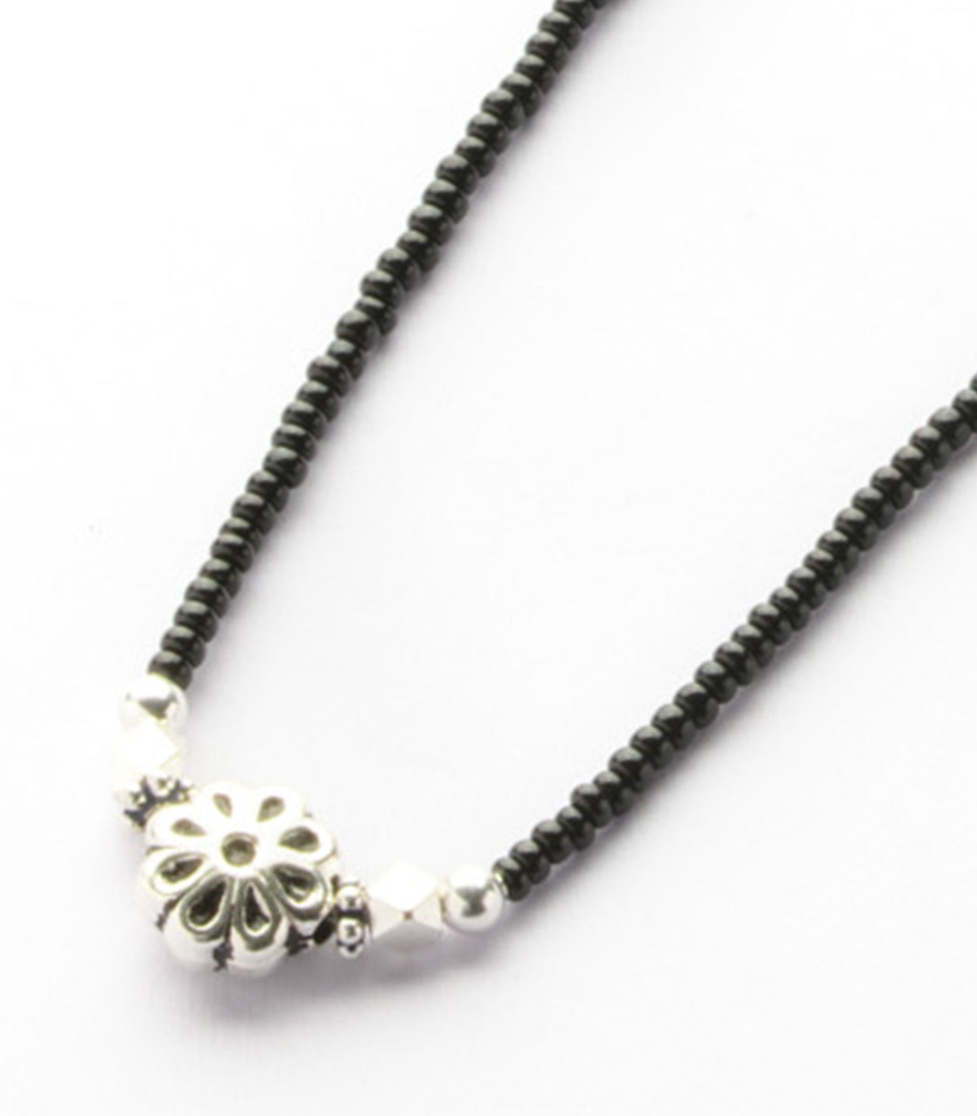 Silver Shiny Floral Antique Mangalsutra