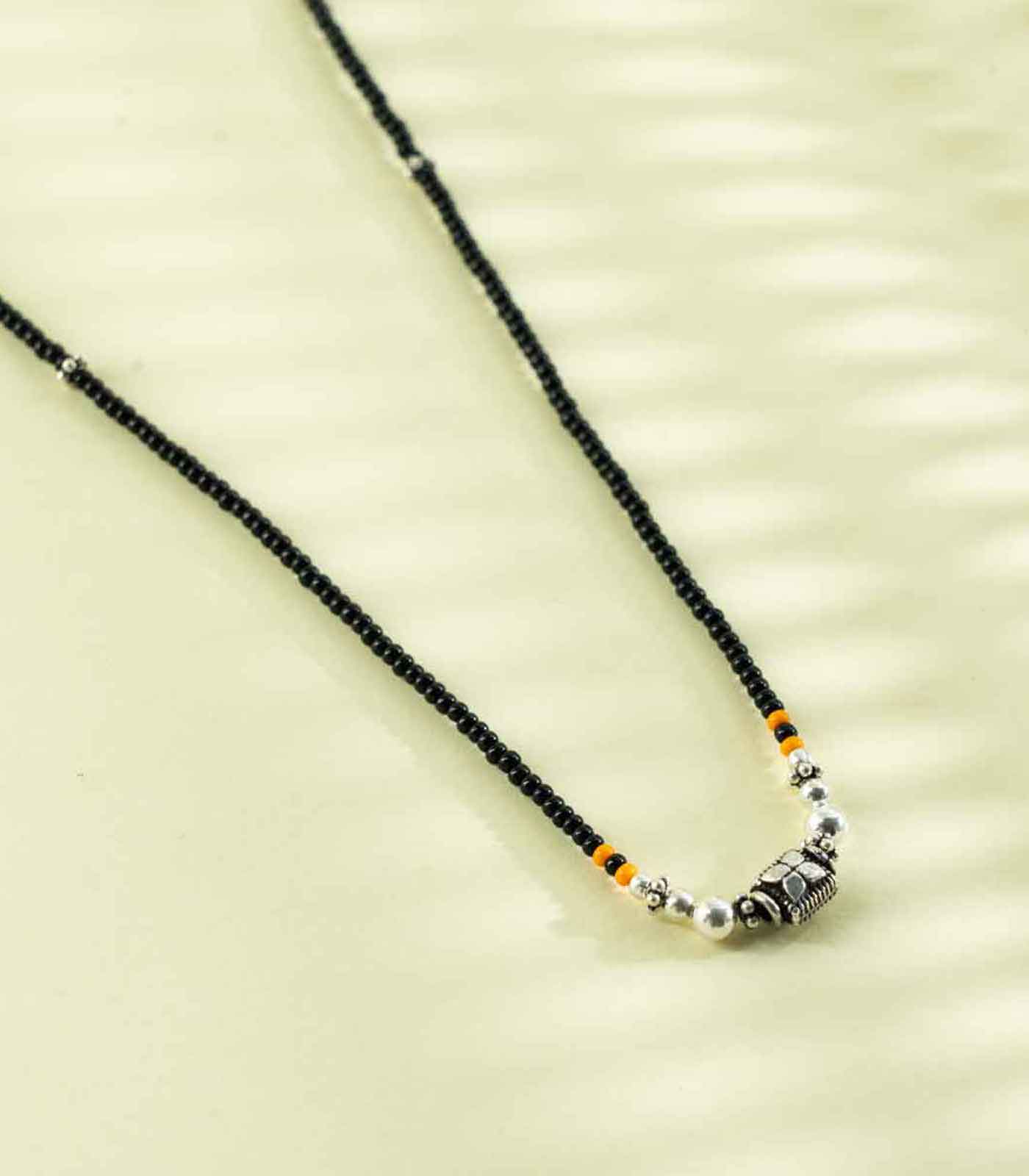 Petal Motif Silver Bead Mangalsutra (Silver)
