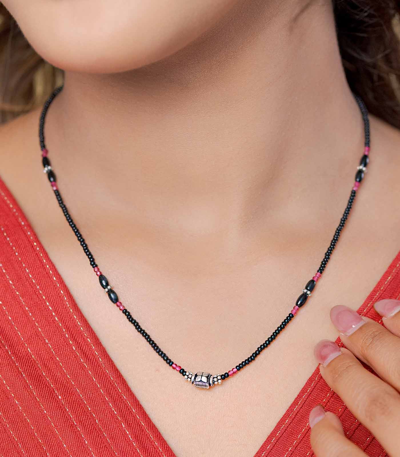 Classic Orb Floral Antique Mangalsutra (Silver)