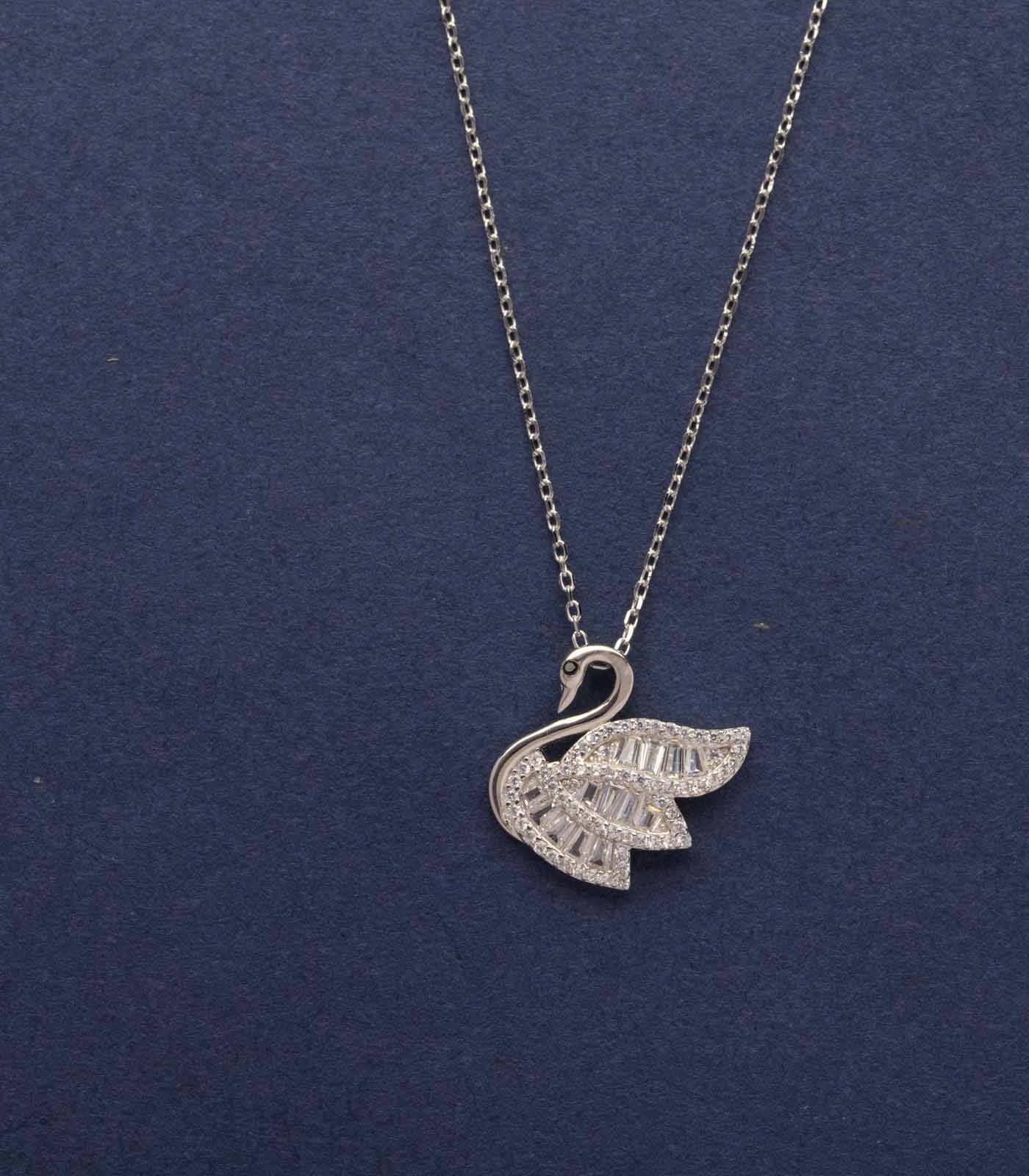 Symbol Of Love Necklace (Silver)
