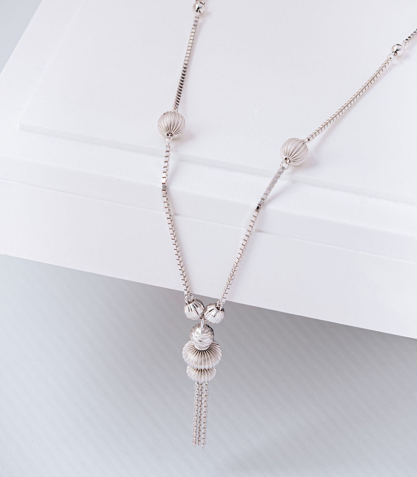 Central Charm Necklace (Silver)