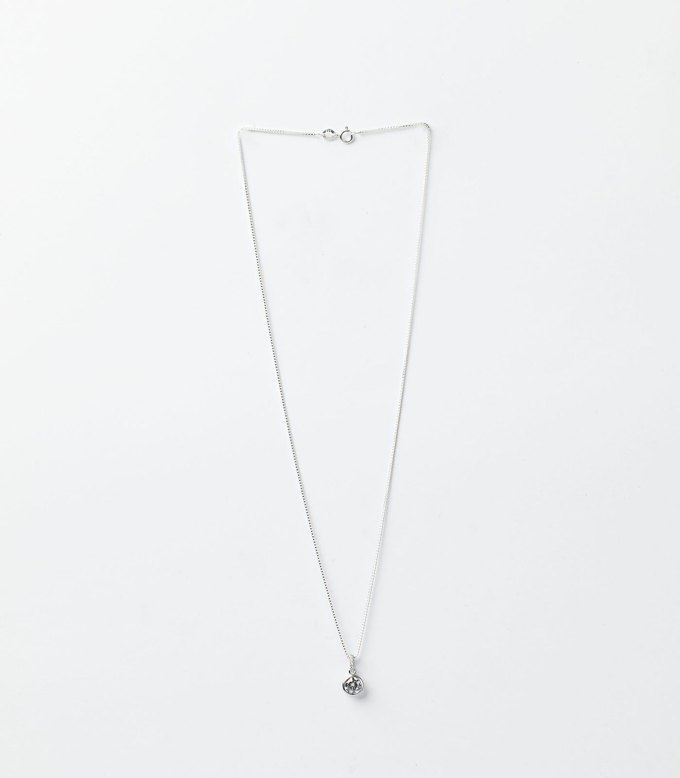 Shiny Crystal Core Necklace (Silver)