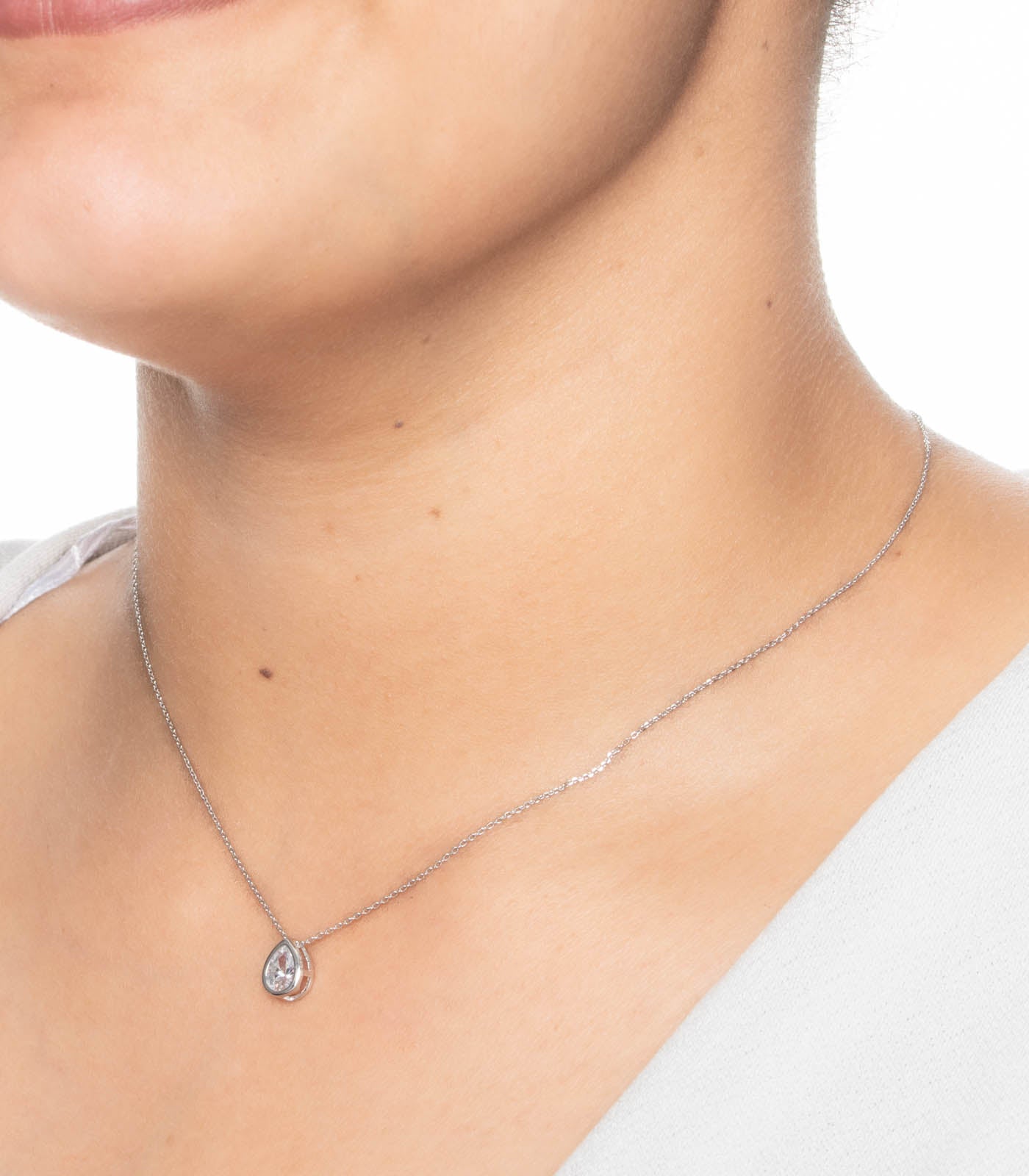 Drop Of Love Necklace (Silver)