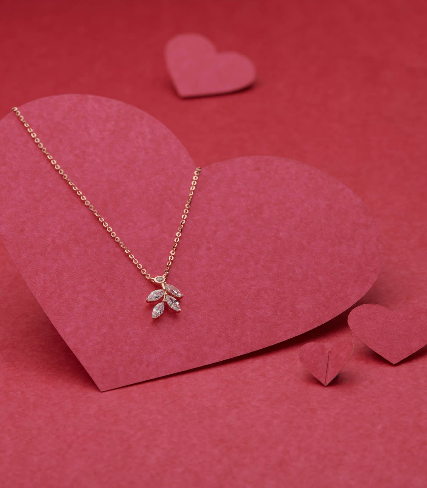 Gold Coloured Dangling Leaves Necklace (Silver)
