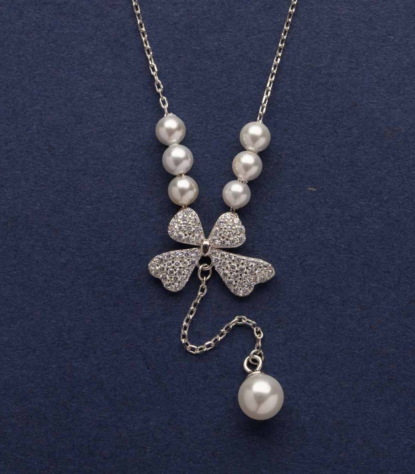 Quadra Pearl's Necklace (Silver)