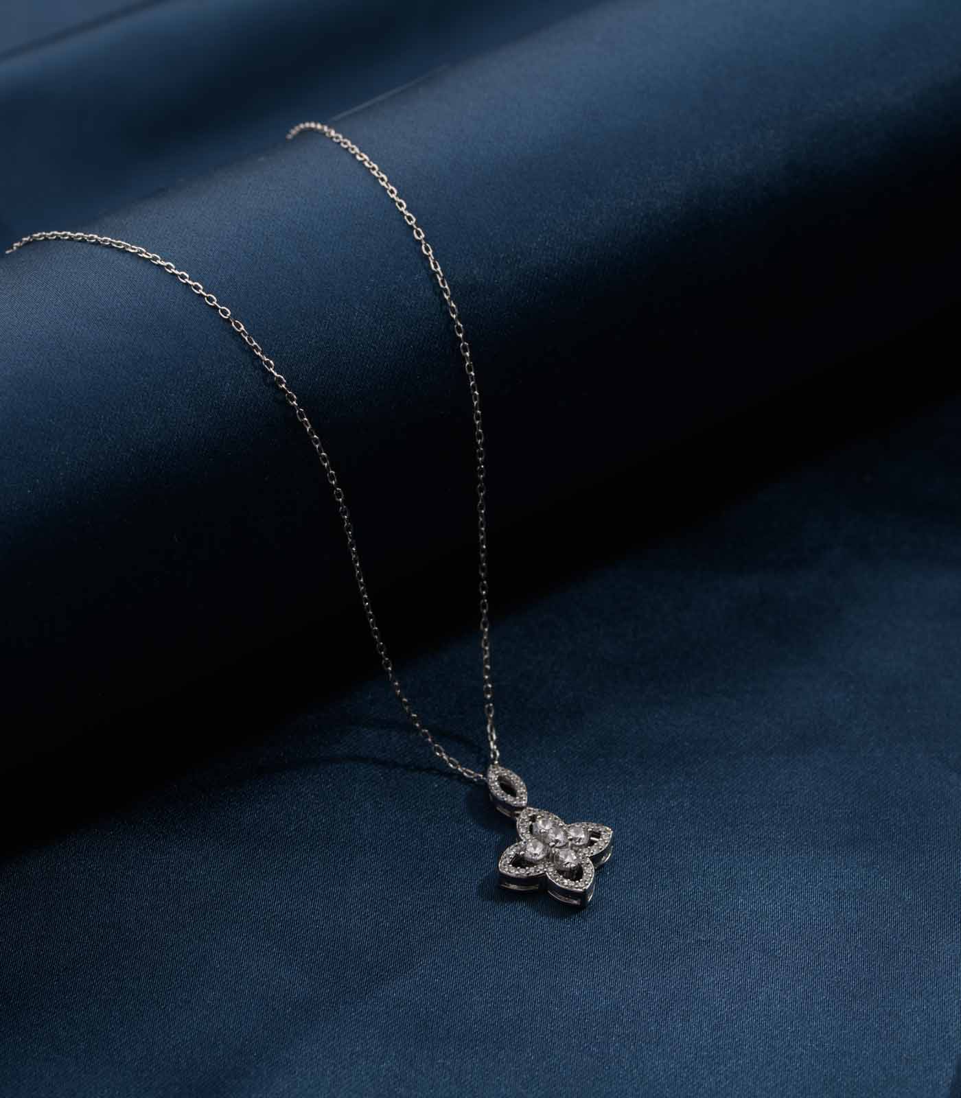 Blooming Blossom Necklace (Silver)