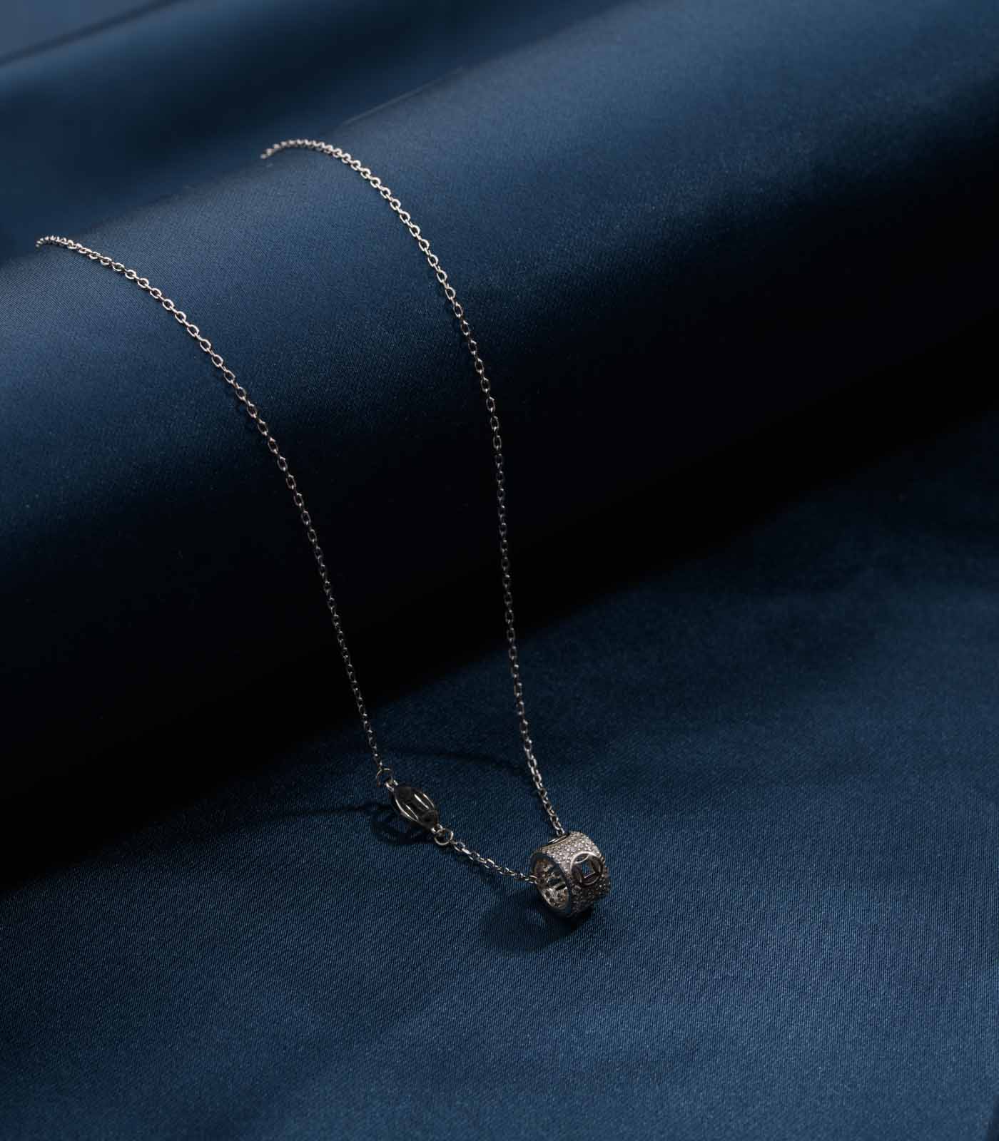 Ring Of Love Necklace (Silver)