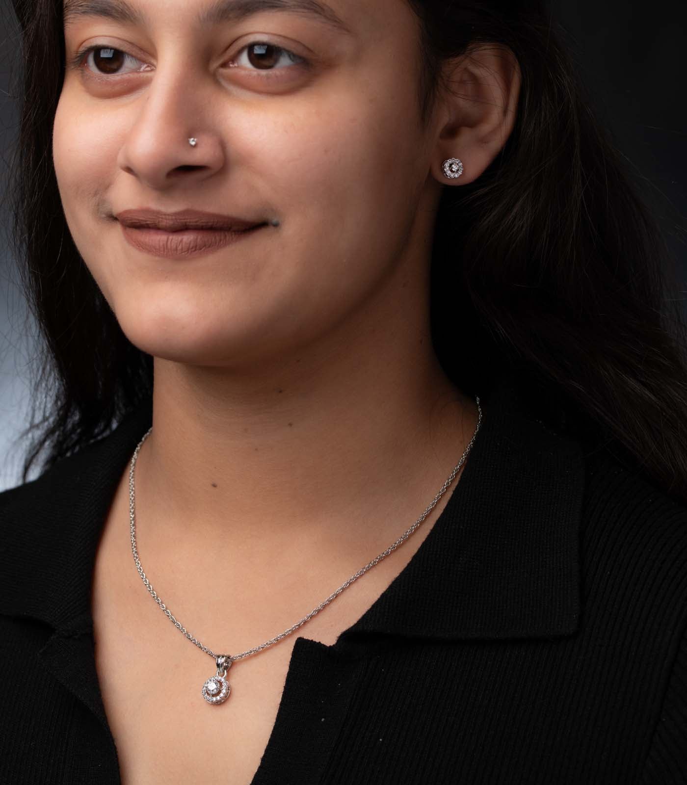 Premium Zircon Ring Shaped Necklace Set (Silver)