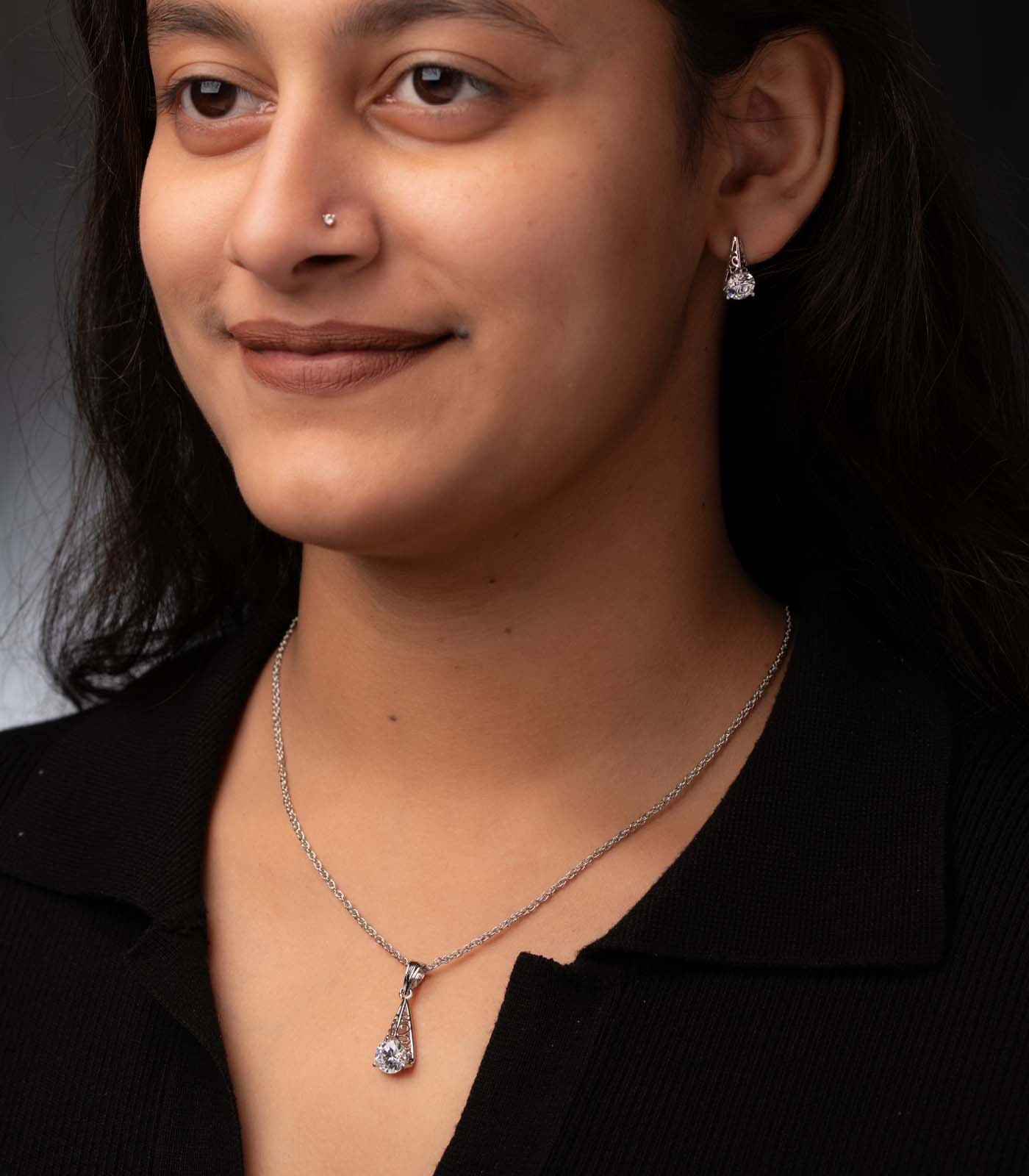 Premium Zircon Cone Shaped Necklace Set (Silver)