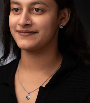 Premium Zircon Oval Shaped Necklace Set (Silver)