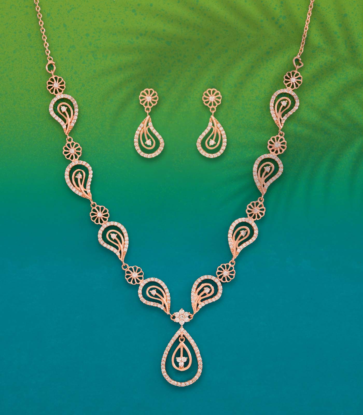 Sparkling Bloom Necklace Set (Silver)