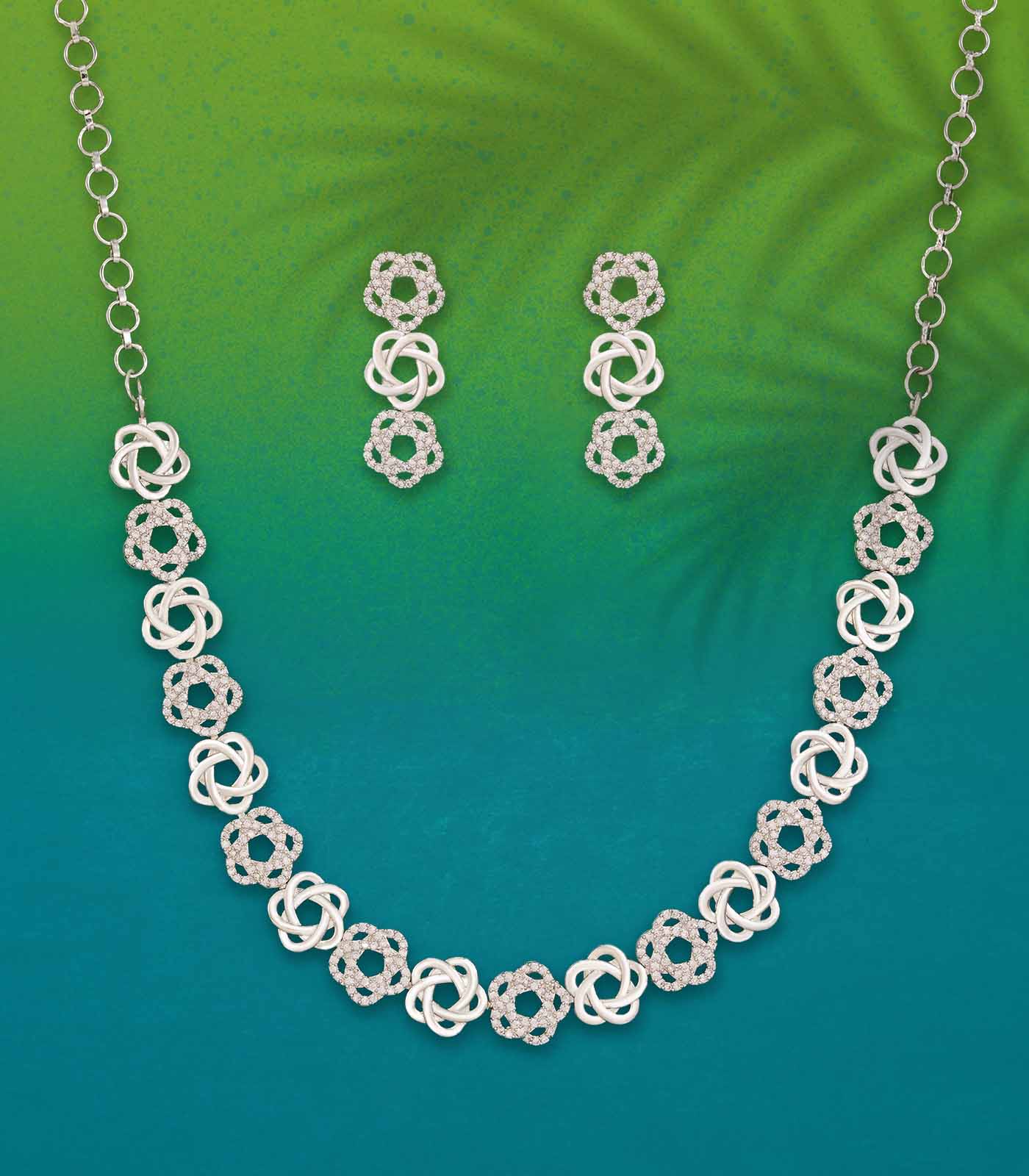 Stream Of Flower Necklace Set (Silver)