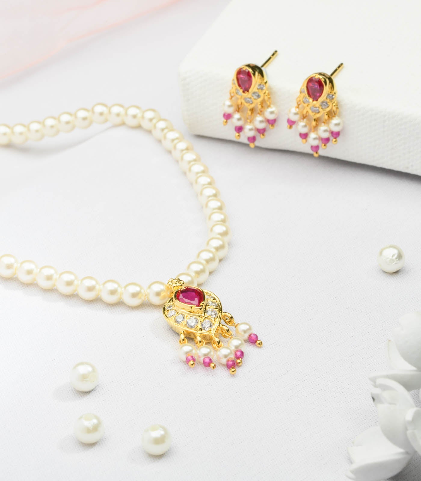 Silver Moti Necklace Set