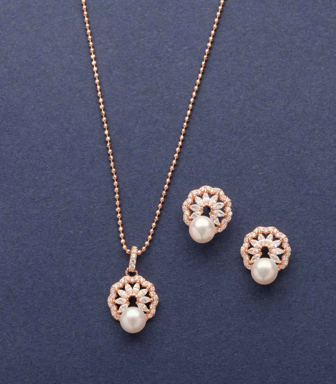 Rise Of Love Necklace Set (Silver)
