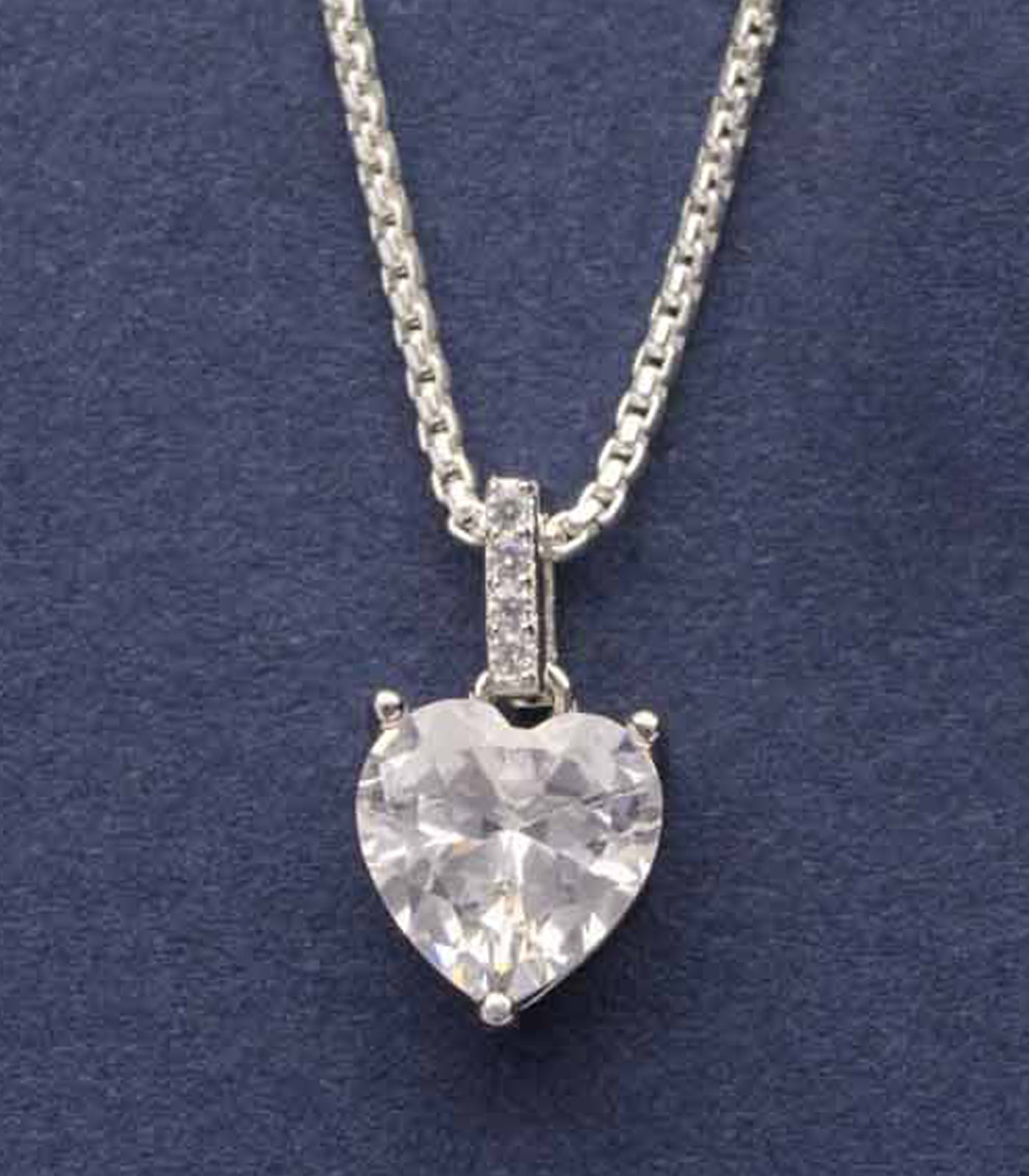 Corazon Necklace Set (Silver)